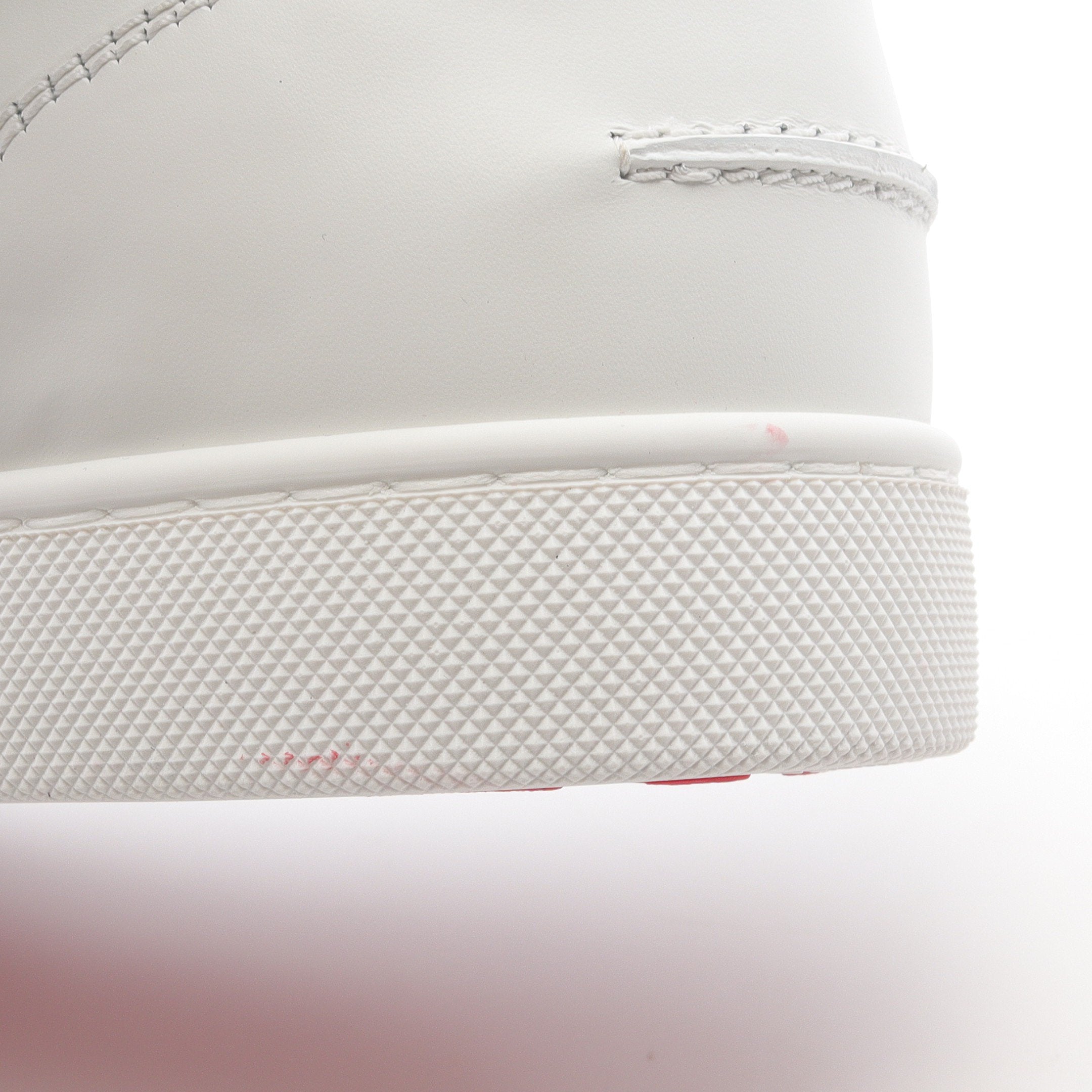 ルブタン✨ルイジュニアスパイク ホワイト✨ SOLD OUT Christian Louboutin Louis Junior Spikes Leather White Sneakers