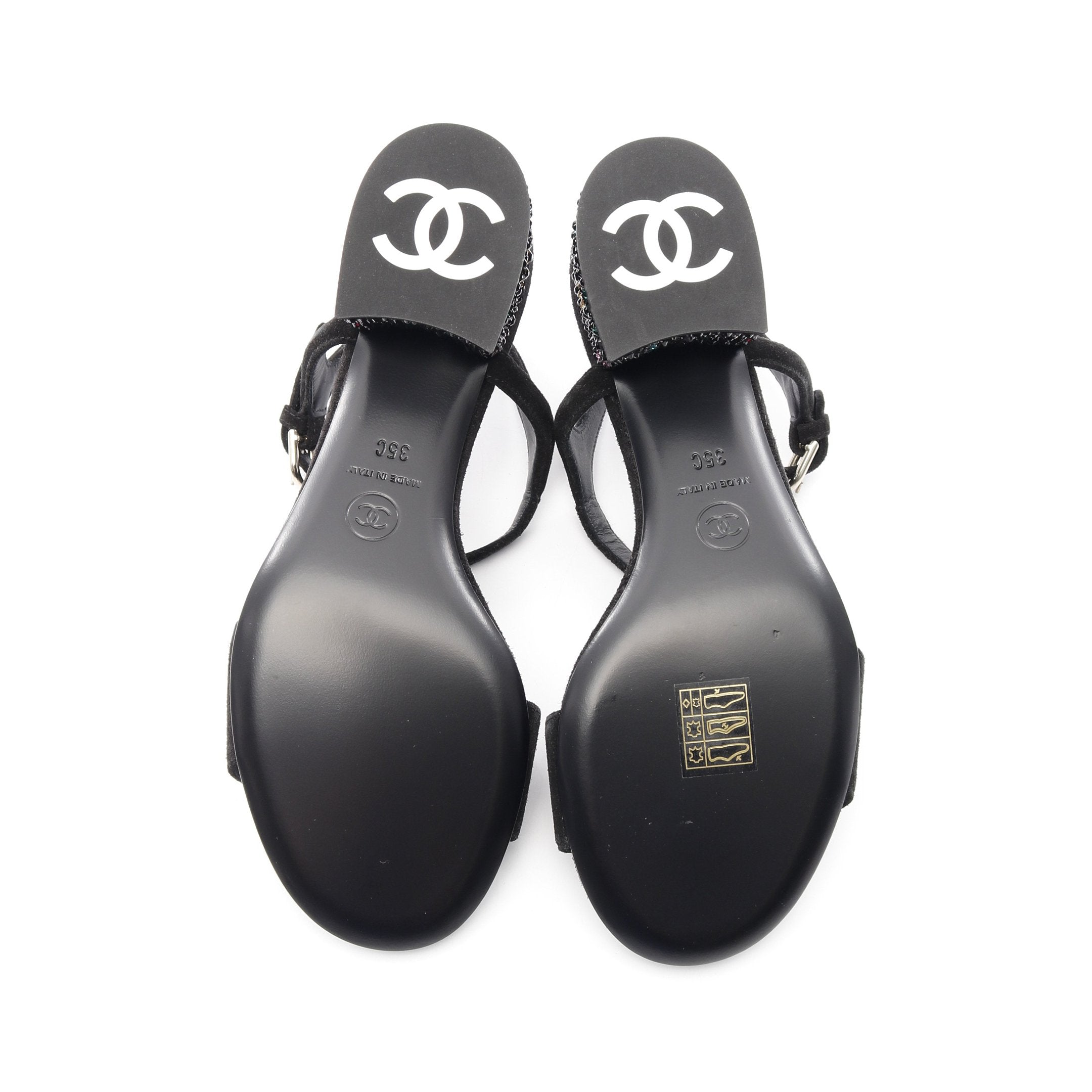 CHANEL ブラック スエード サンダル CHANEL ブラック スエード サンダル