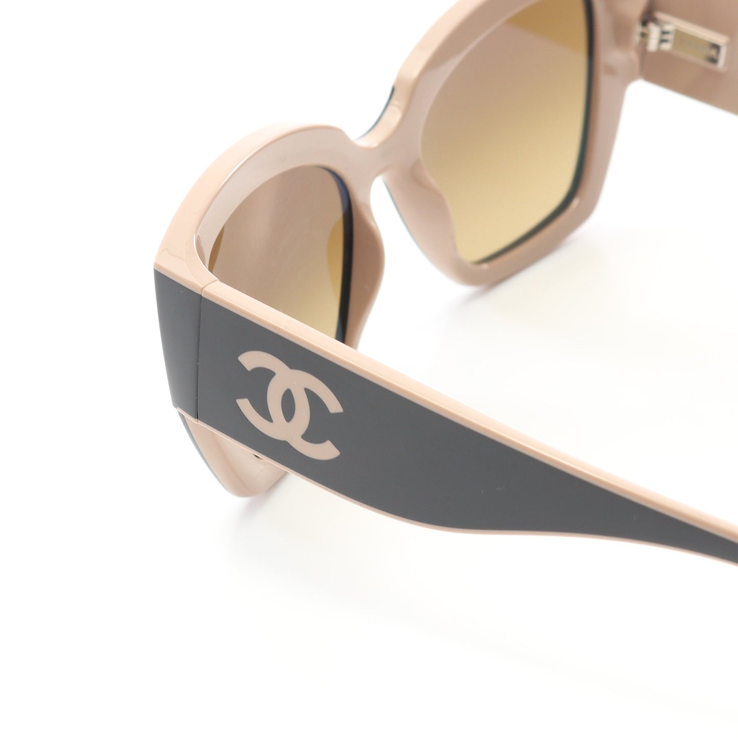 バタフライ シェイプ アイウェア ココマーク サングラス ブラック ベージュ シャネル 財布・小物 CHANEL