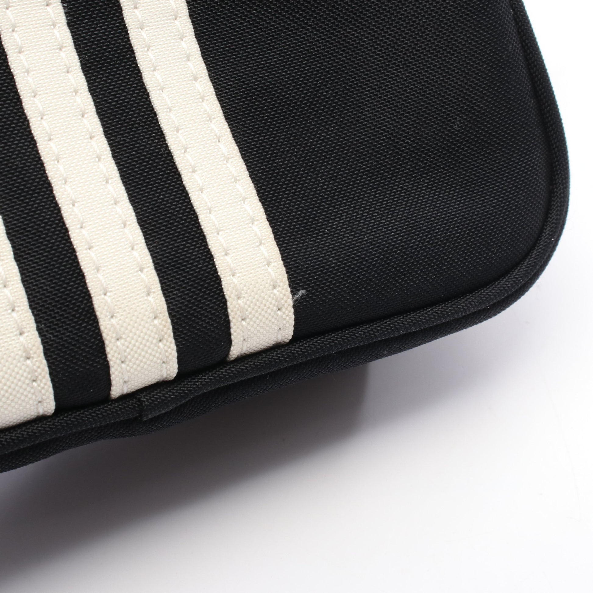 BALENCIAGA × adidas ショルダーバッグ ナイロン ブラック ブルー ホワイト バレンシアガ バッグ BALENCIAGA