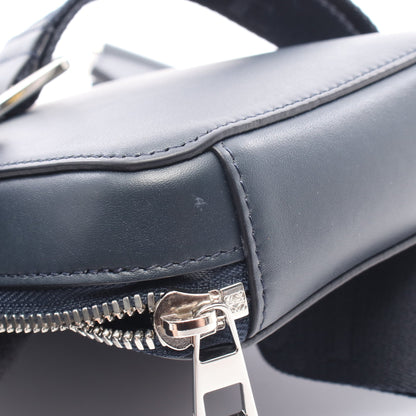 バーティカル クロスボディポケット ショルダーバッグ レザー ネイビー ロエベ バッグ LOEWE