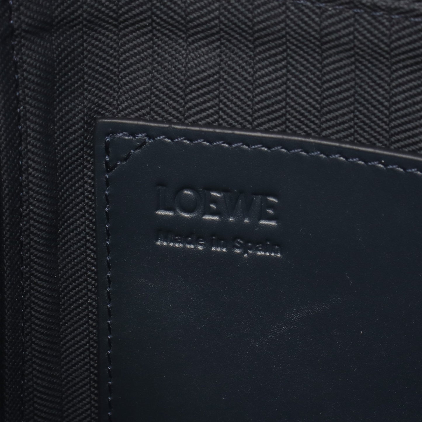 バーティカル クロスボディポケット ショルダーバッグ レザー ネイビー ロエベ バッグ LOEWE