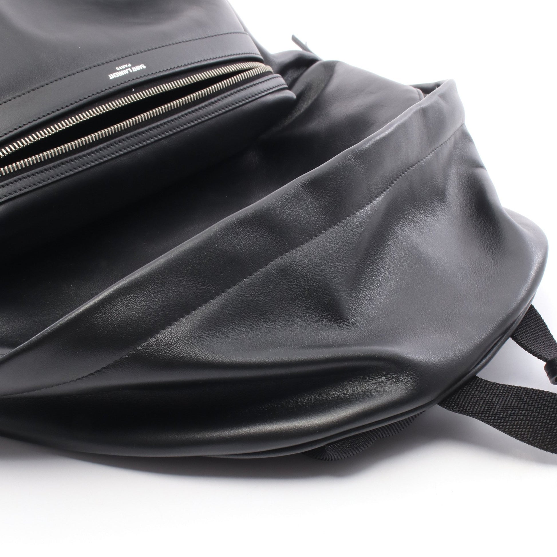 シティ バックパック リュックサック レザー ブラック サンローランパリ バッグ SAINT LAURENT PARIS