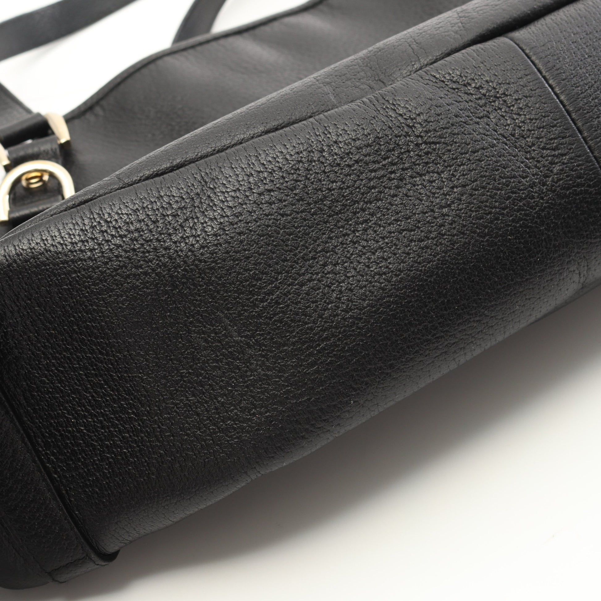 アビー ショルダーバッグ レザー ブラック グッチ バッグ GUCCI