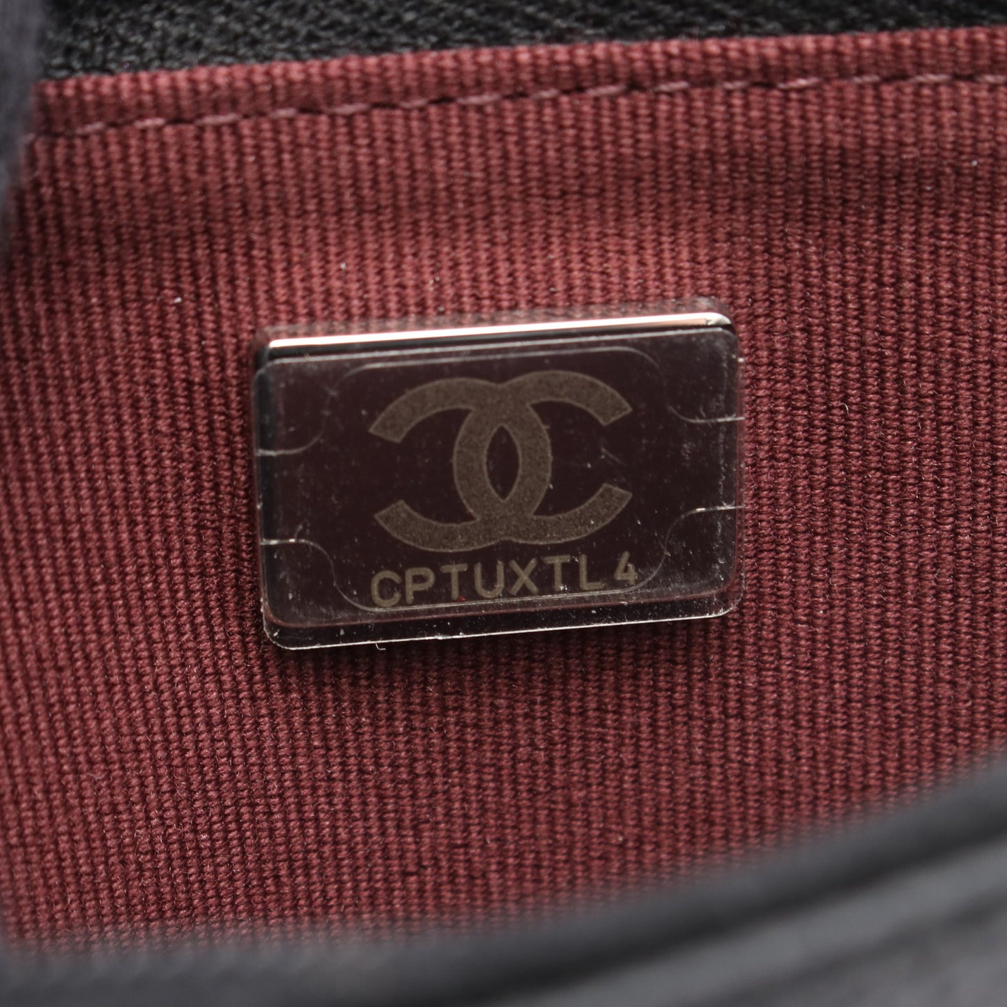 マトラッセ チェーンウォレット キャビアスキン ブラック シルバー金具 シャネル バッグ CHANEL