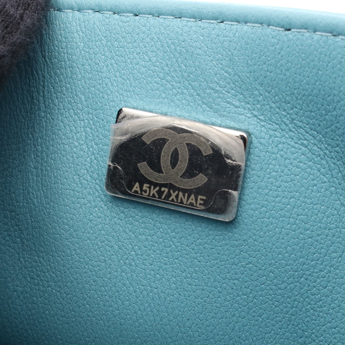 ミニマトラッセ チェーンショルダーバッグ ラムスキン ライトブルー シルバー金具 シャネル バッグ CHANEL