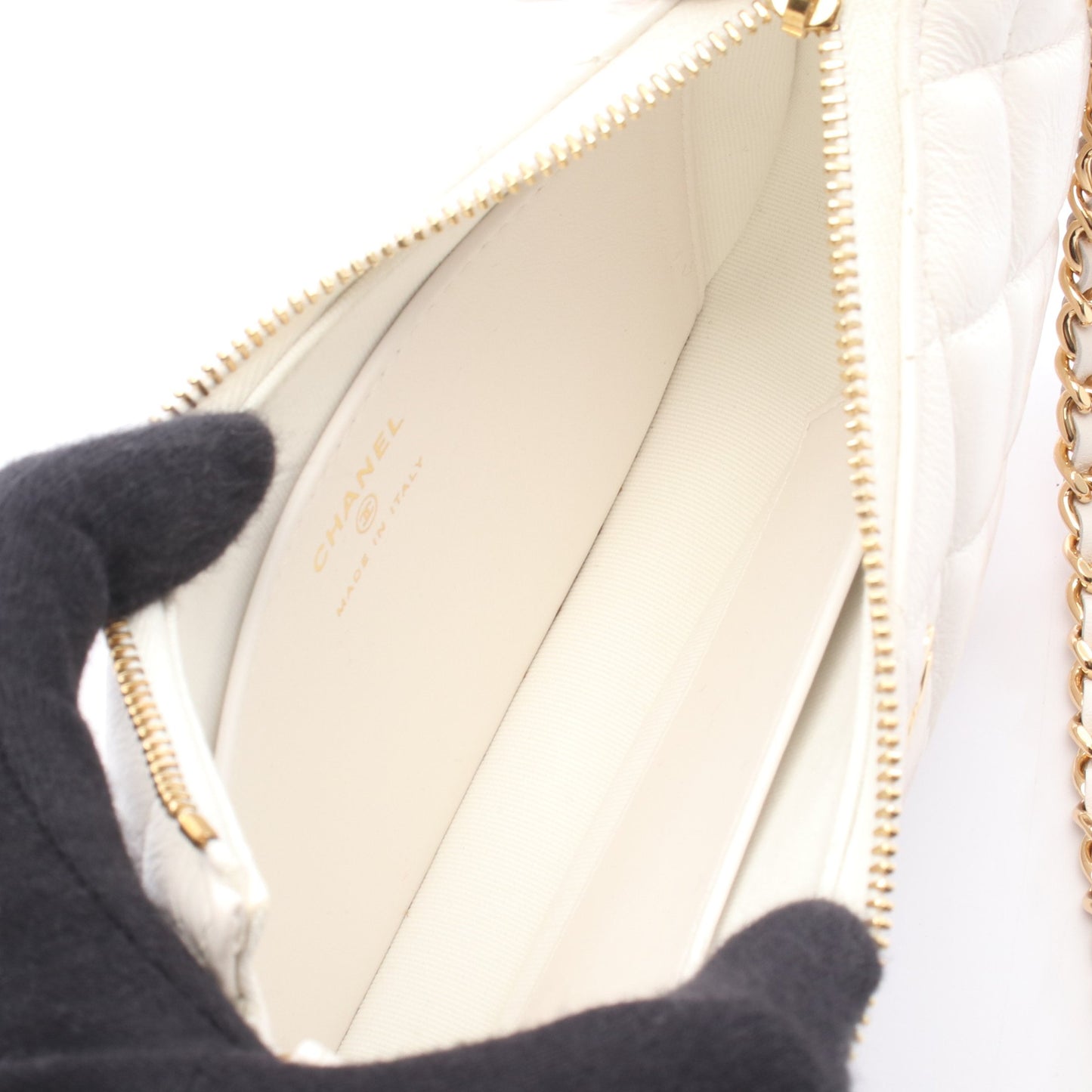 マトラッセ チェーンショルダーバッグ ラムスキン ホワイト ゴールド金具 シャネル バッグ CHANEL