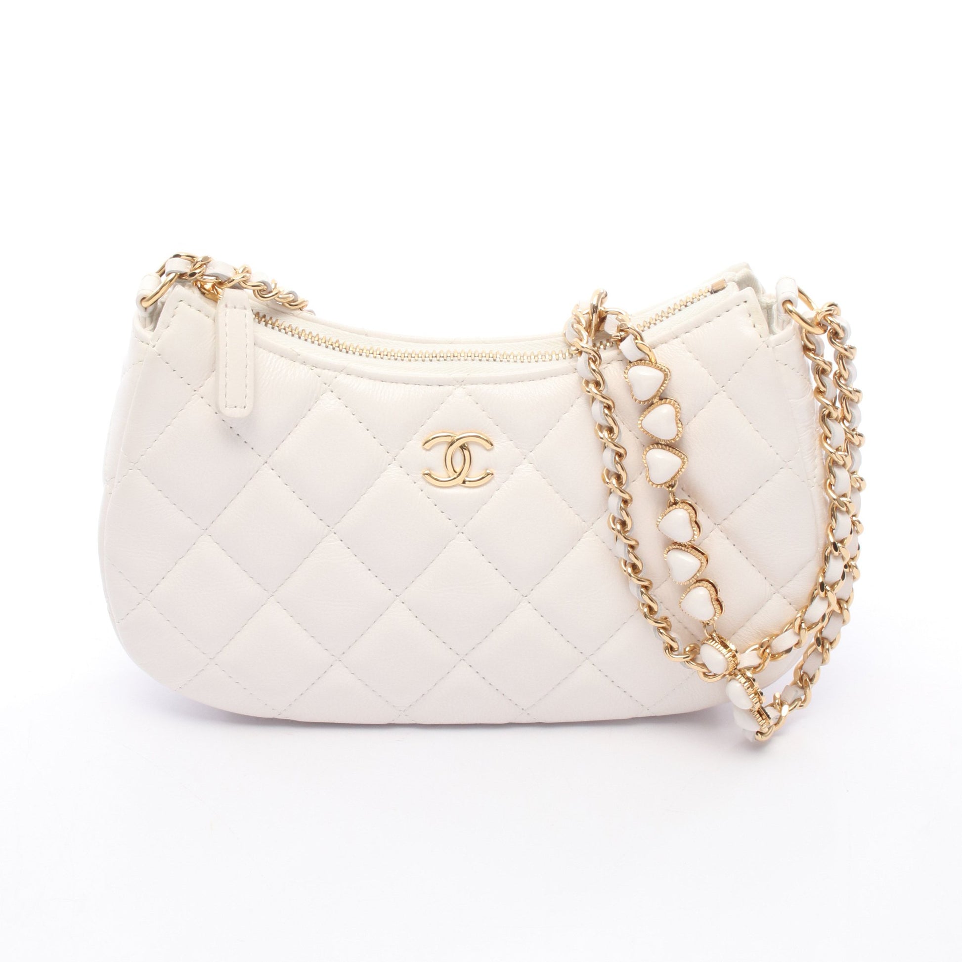 マトラッセ チェーンショルダーバッグ ラムスキン ホワイト ゴールド金具 シャネル バッグ CHANEL