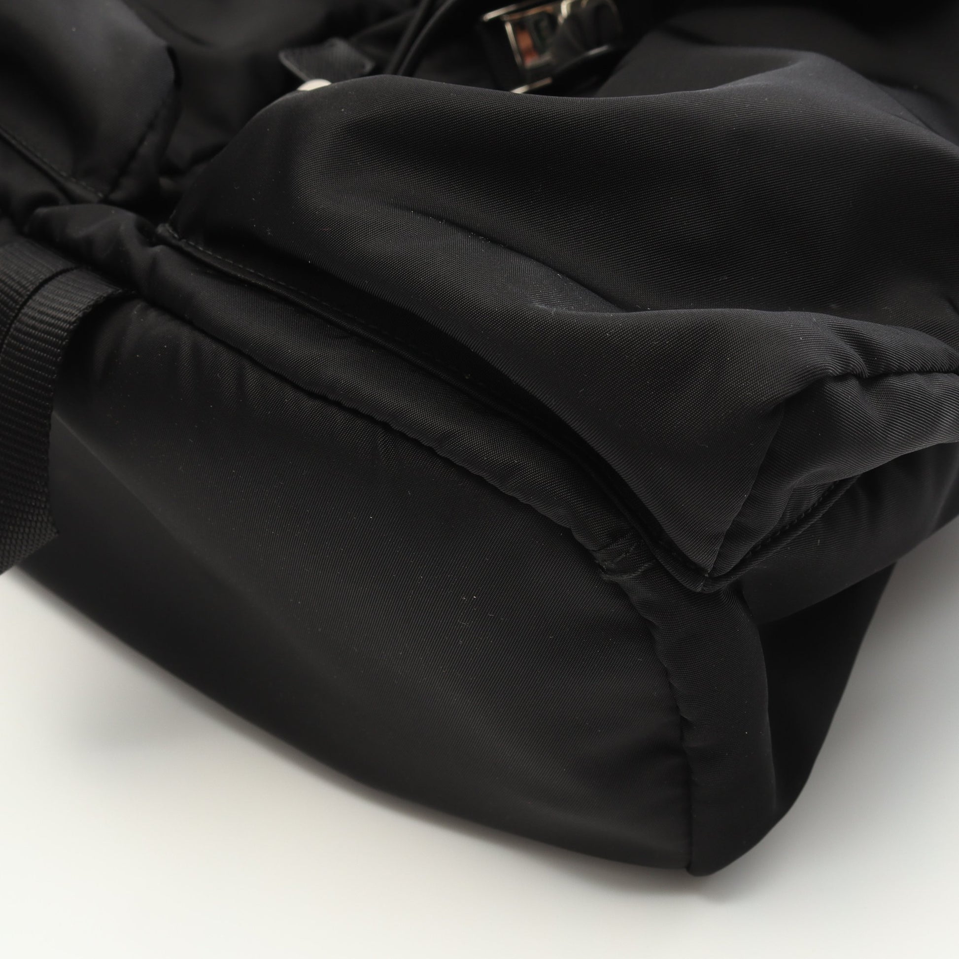 TESSUTO MONTAGNA バックパック リュックサック ナイロン サフィアーノレザー ブラック プラダ バッグ PRADA