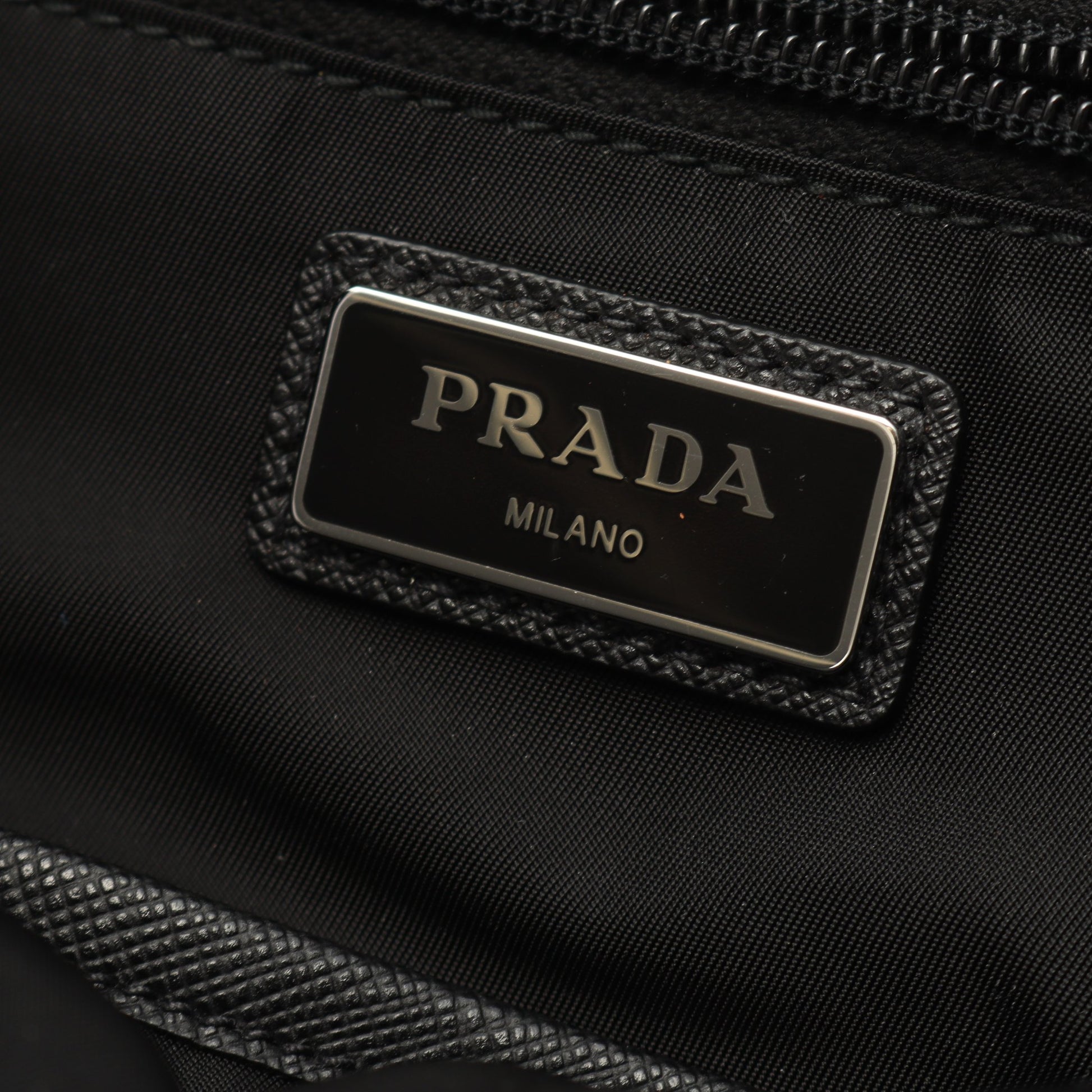 TESSUTO MONTAGNA バックパック リュックサック ナイロン サフィアーノレザー ブラック プラダ バッグ PRADA