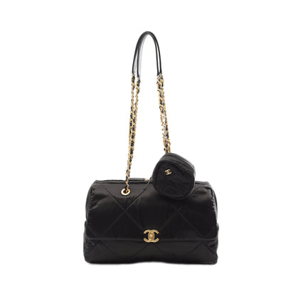 マトラッセ ラージボーリングバッグ チェーンショルダーバッグ ナイロン レザー ブラック ゴールド金具 シャネル バッグ CHANEL