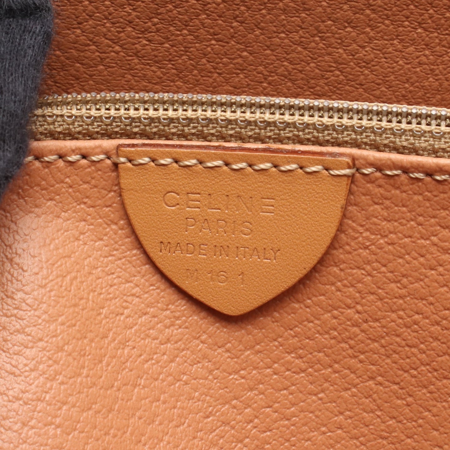 マカダム ショルダーバッグ PVC レザー ダークブラウン ライトブラウン セリーヌ バッグ CELINE