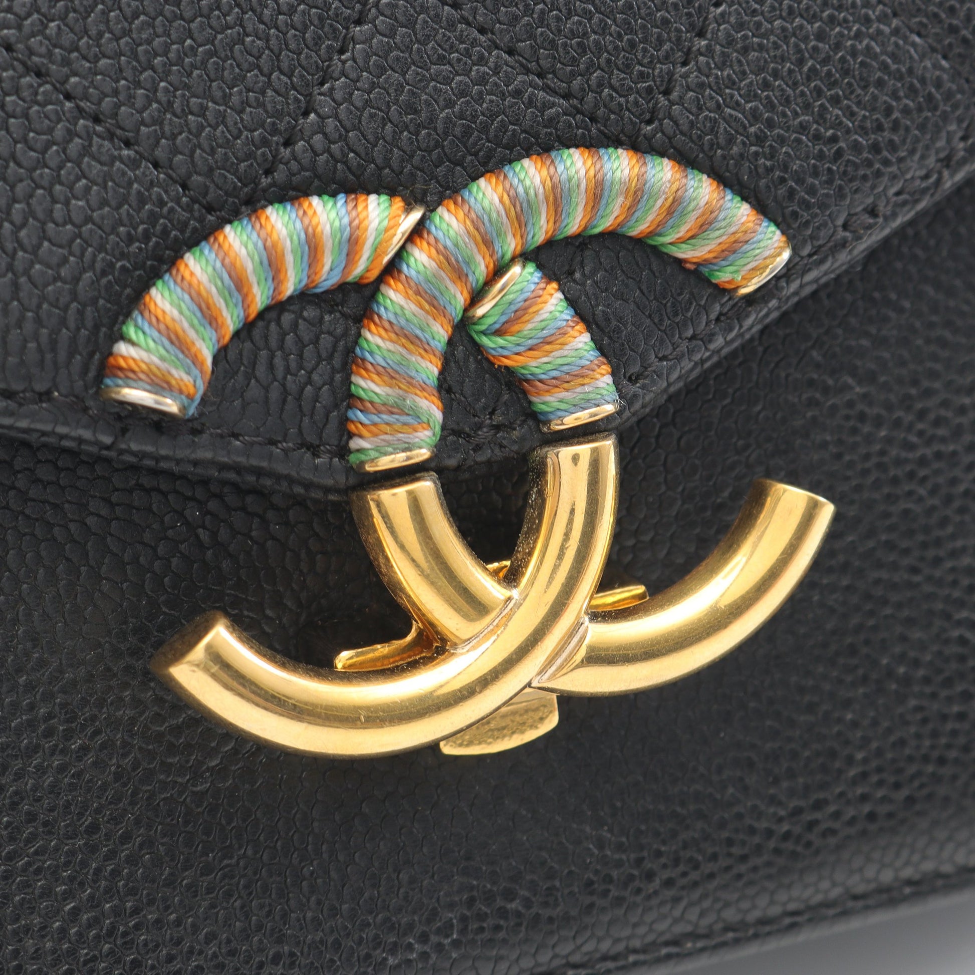 マトラッセ チェーンショルダーバッグ キャビアスキン ブラック ゴールド金具 2WAY シャネル バッグ CHANEL