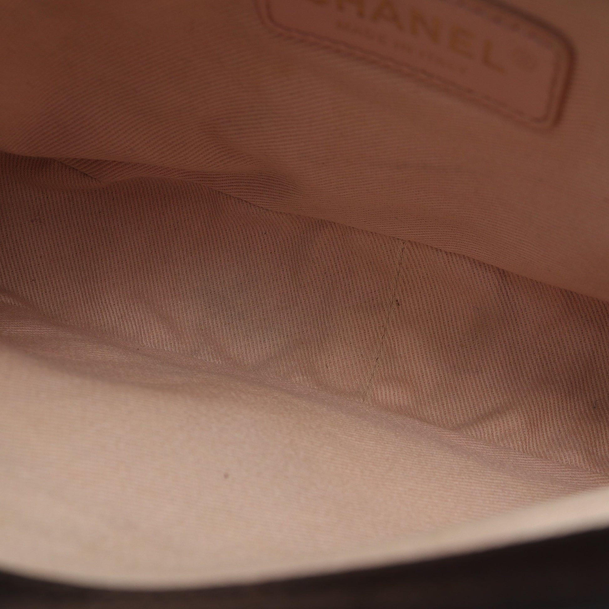 マトラッセ チェーンショルダーバッグ キャビアスキン ブラック ゴールド金具 2WAY シャネル バッグ CHANEL
