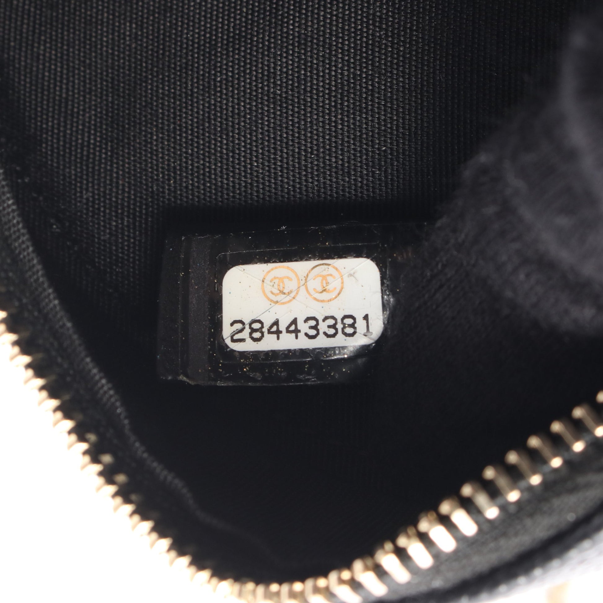CCフィグリー チェーンショルダーバッグ キャビアスキン ブラック ゴールド金具 シャネル バッグ CHANEL