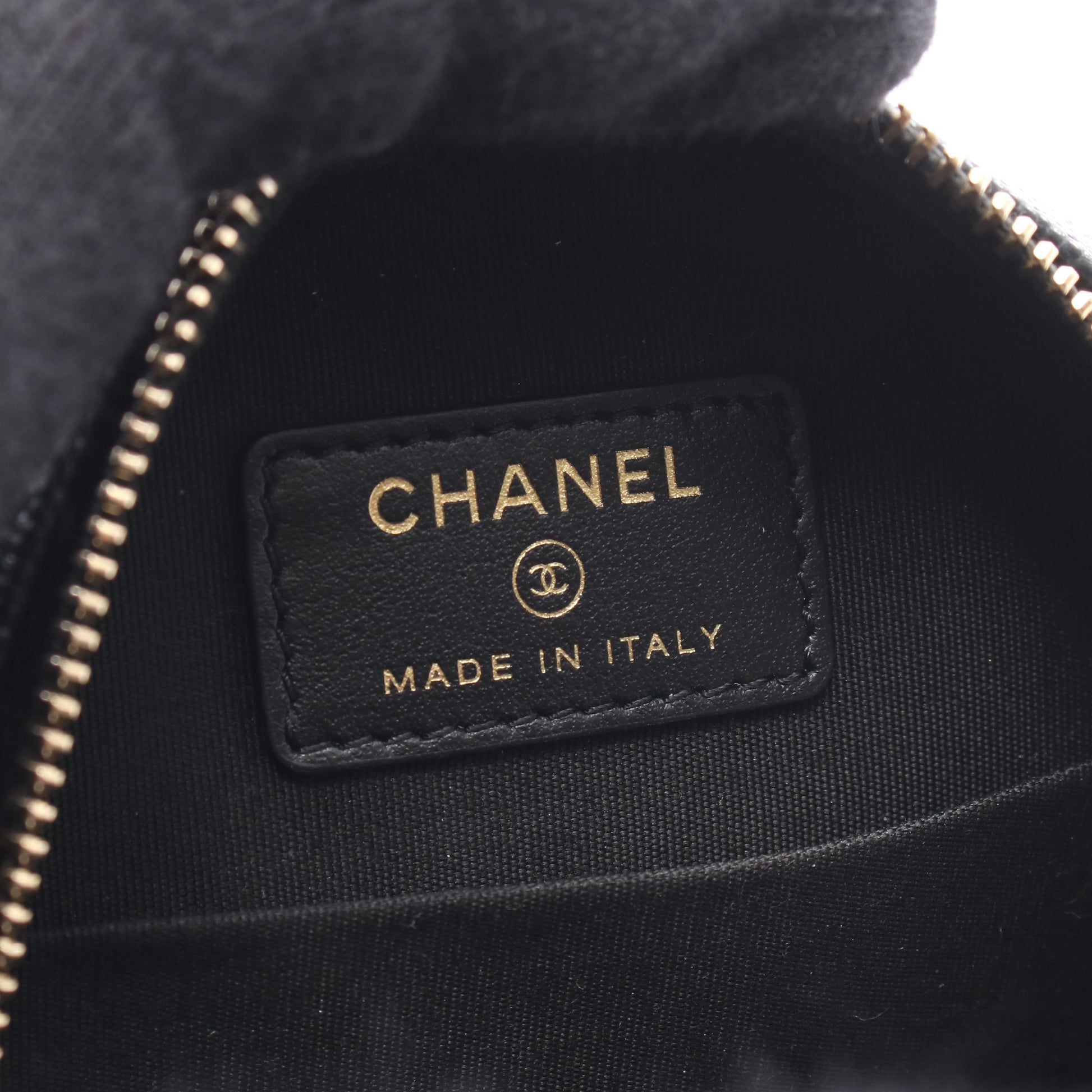 CCフィグリー チェーンショルダーバッグ キャビアスキン ブラック ゴールド金具 シャネル バッグ CHANEL