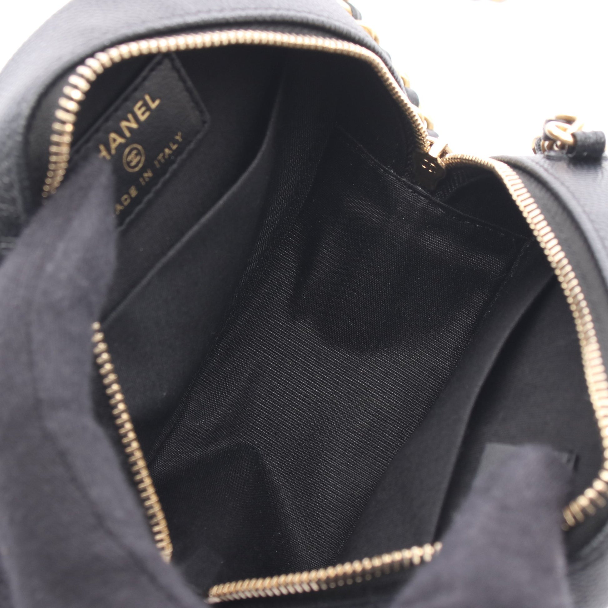 CCフィグリー チェーンショルダーバッグ キャビアスキン ブラック ゴールド金具 シャネル バッグ CHANEL