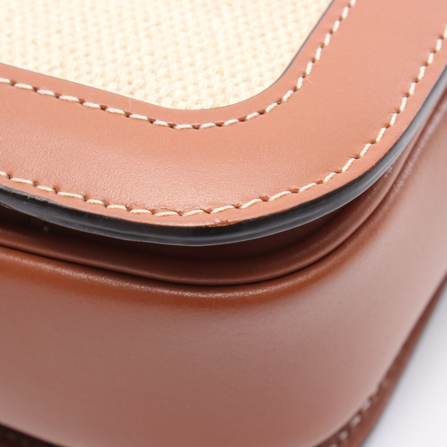 クラシック トリオンフ ショルダーバッグ キャンバス レザー ベージュ ブラウン セリーヌ バッグ CELINE