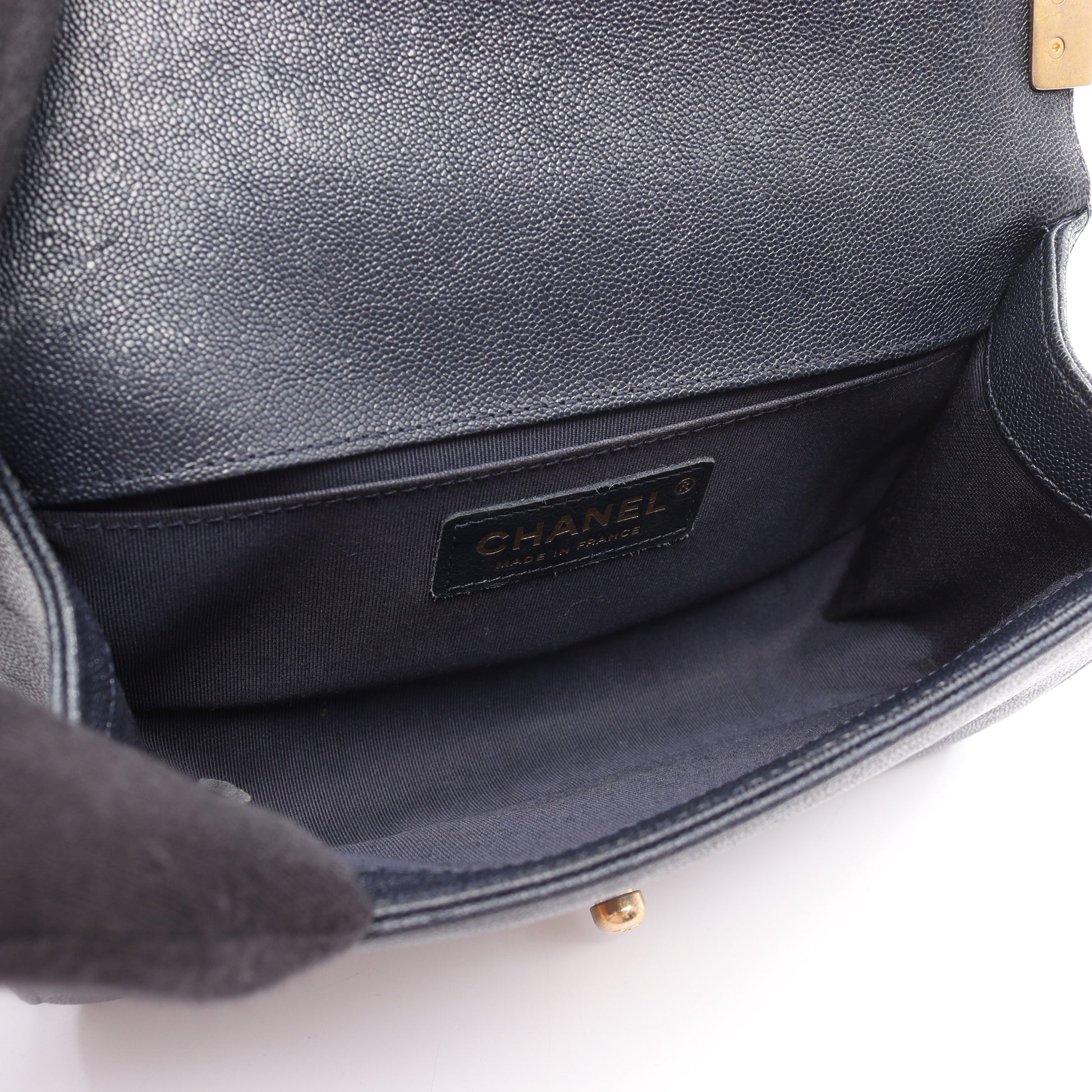 ボーイシャネル スモール チェーンショルダーバッグ キャビアスキン ネイビー ゴールド金具 シャネル バッグ CHANEL