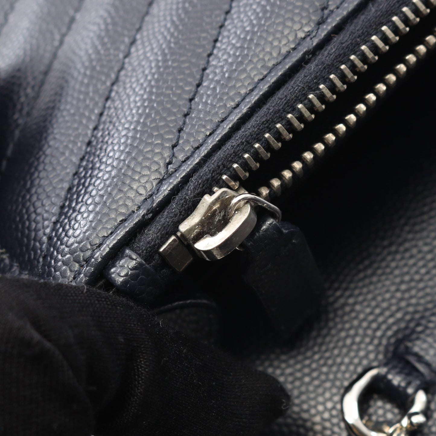 カサンドラ エンベロープ チェーンウォレット レザー ネイビー サンローランパリ バッグ SAINT LAURENT PARIS