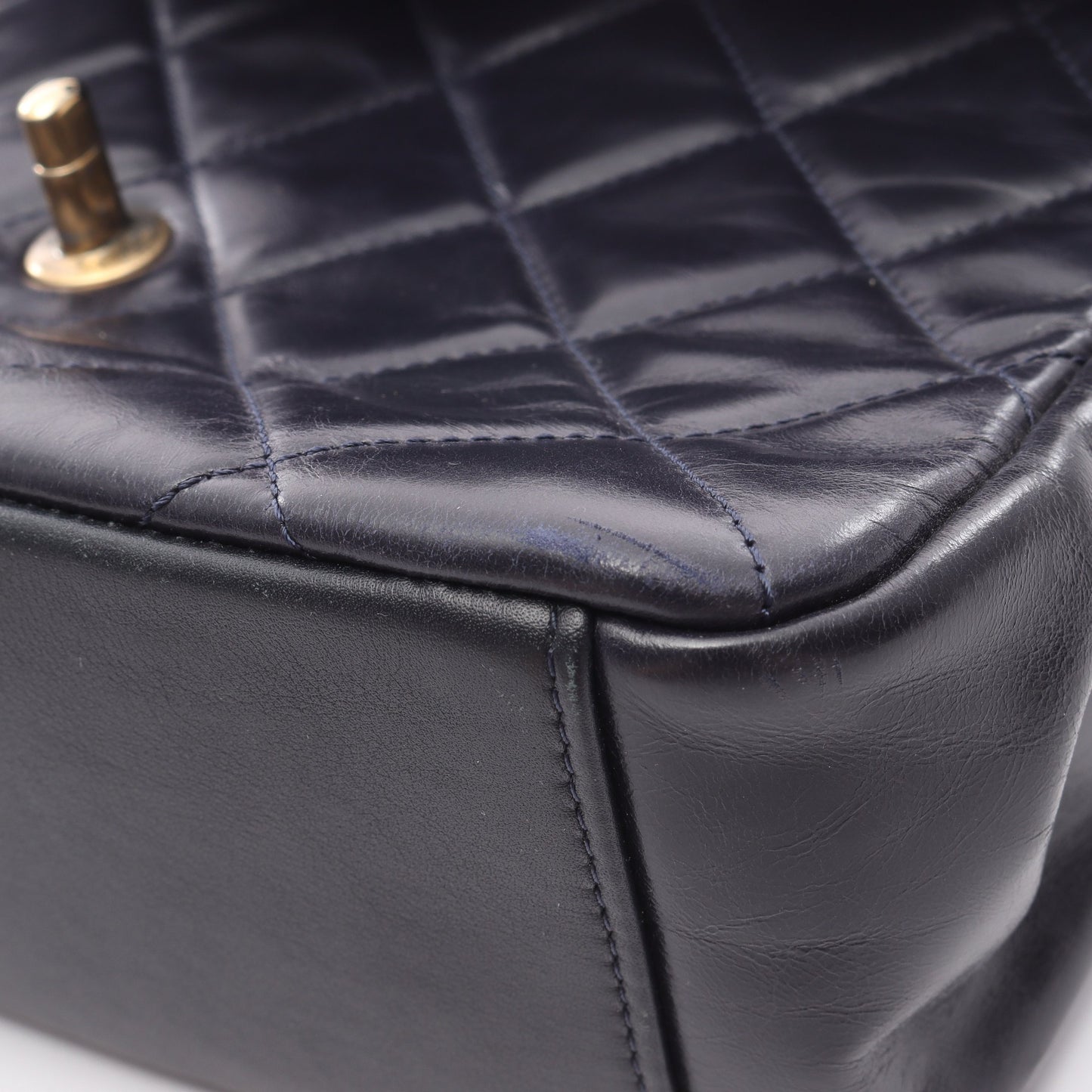 マトラッセ トップハンドル チェーンショルダーバッグ ラムスキン ネイビー ゴールド金具 2WAY シャネル バッグ CHANEL