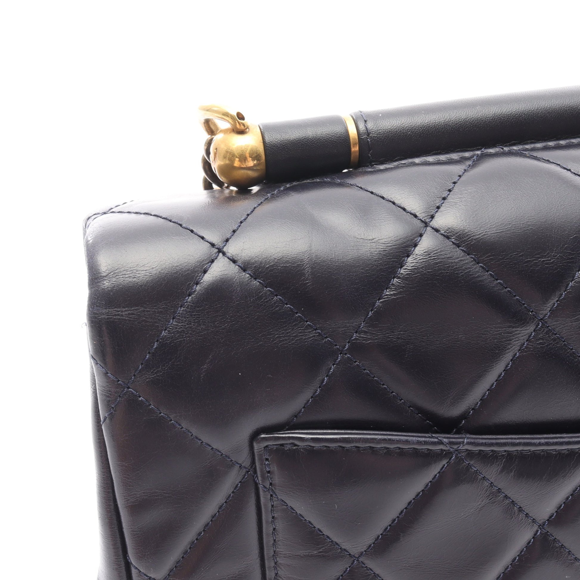 マトラッセ トップハンドル チェーンショルダーバッグ ラムスキン ネイビー ゴールド金具 2WAY シャネル バッグ CHANEL