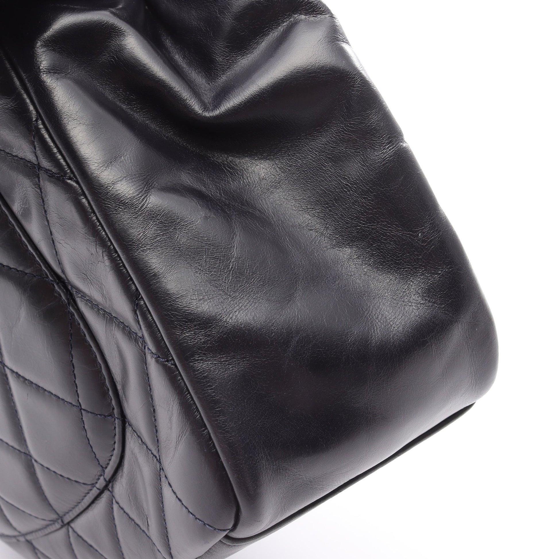 マトラッセ トップハンドル チェーンショルダーバッグ ラムスキン ネイビー ゴールド金具 2WAY シャネル バッグ CHANEL