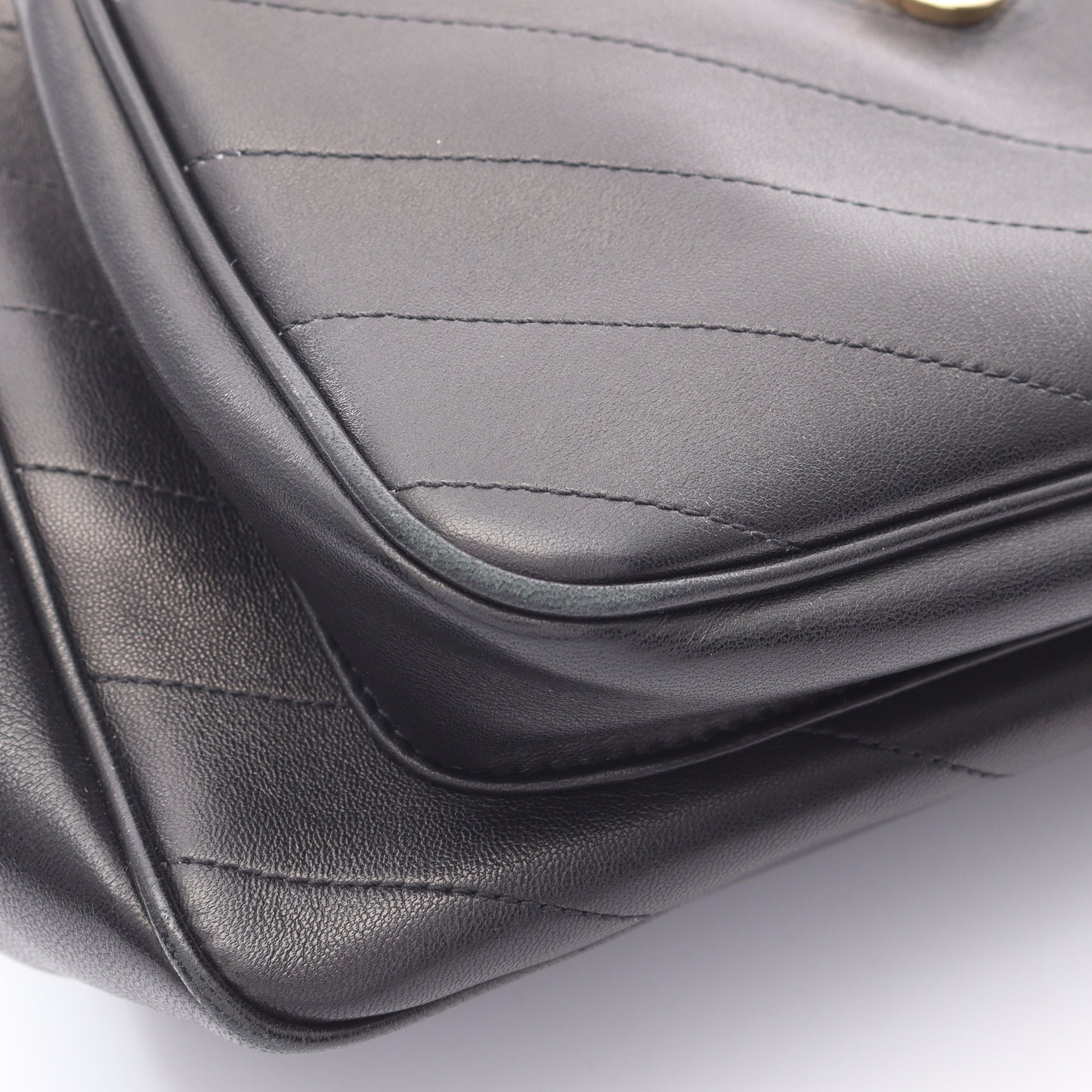 NIKI ニキ ミディアム チェーンショルダーバッグ レザー ブラック サンローラン バッグ Saint Laurent