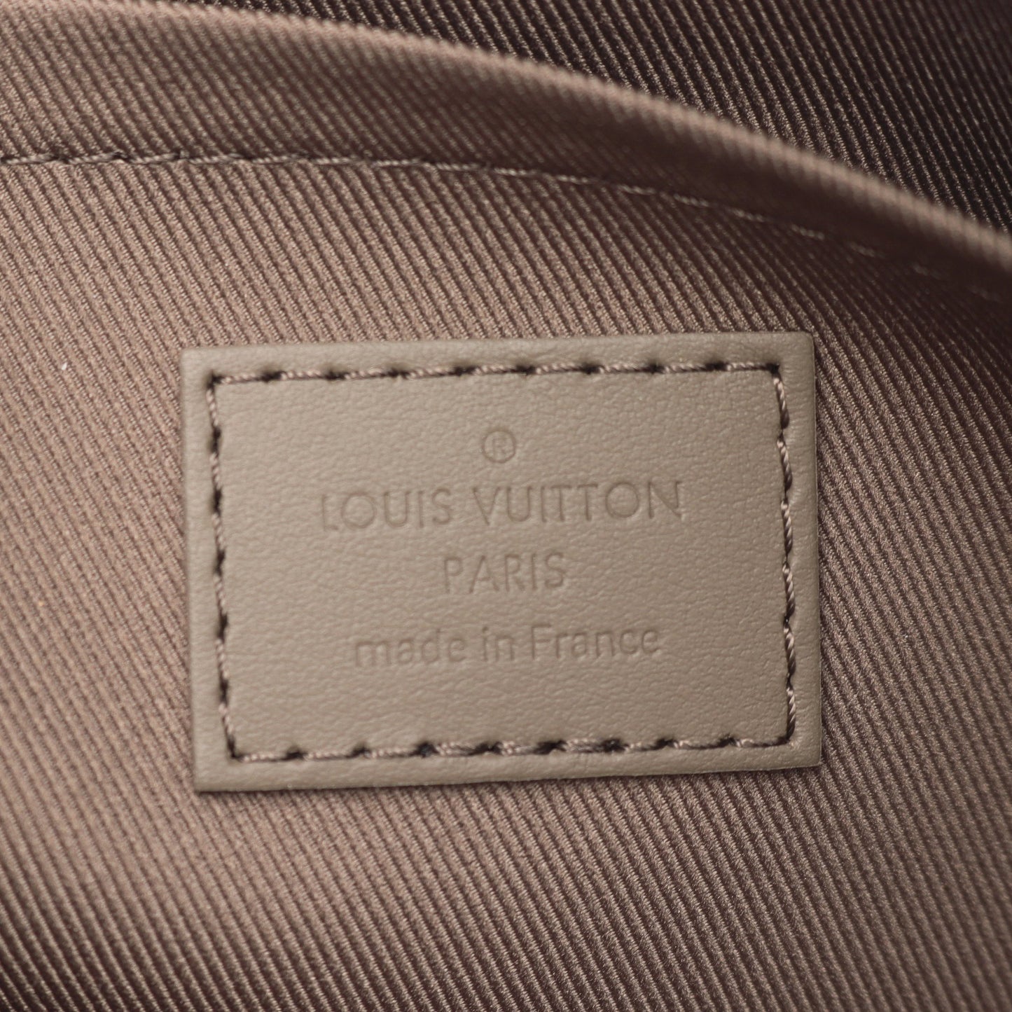 ファストライン メッセンジャー LVアエログラム ショルダーバッグ レザー ダークブラウン ルイヴィトン バッグ LOUIS VUITTON