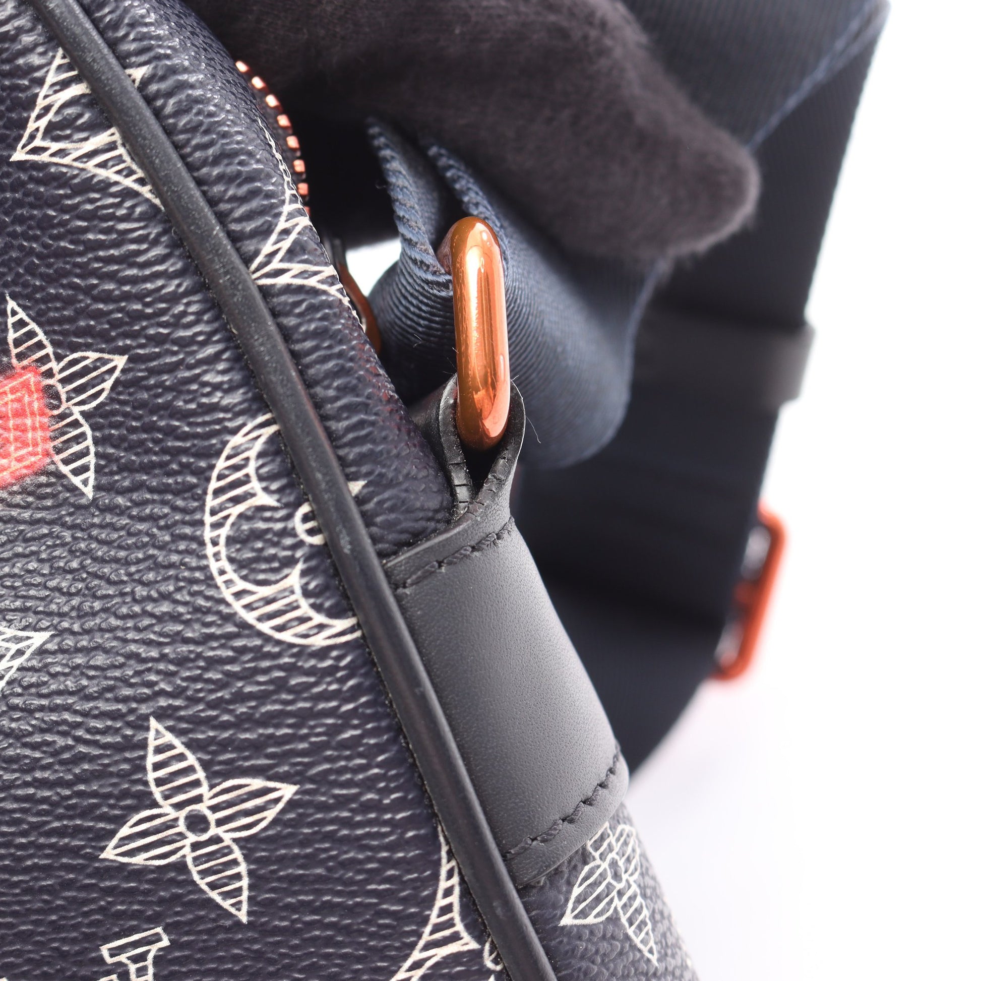 ダヌーブPM モノグラムインク アップサイドダウン ショルダーバッグ  