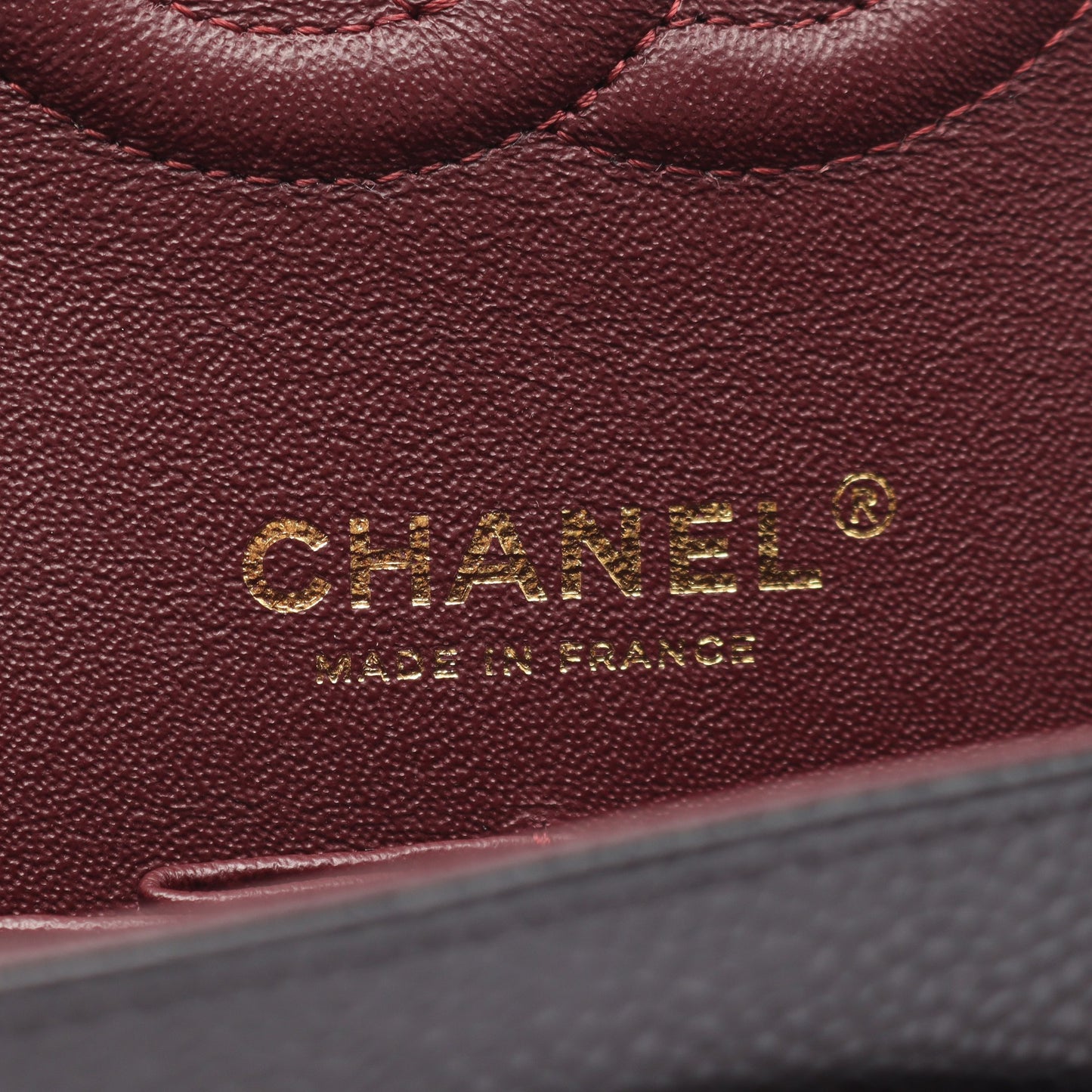 マトラッセ Wフラップ Wチェーンショルダーバッグ キャビアスキン ブラック ゴールド金具 シャネル バッグ CHANEL