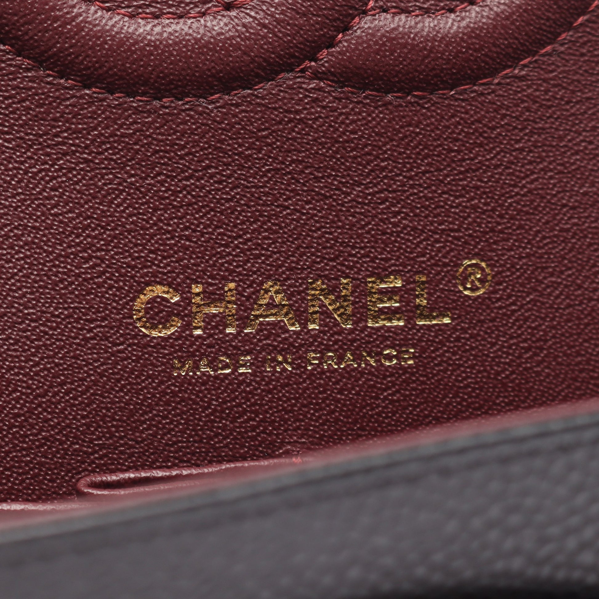 マトラッセ Wフラップ Wチェーンショルダーバッグ キャビアスキン ブラック ゴールド金具 シャネル バッグ CHANEL