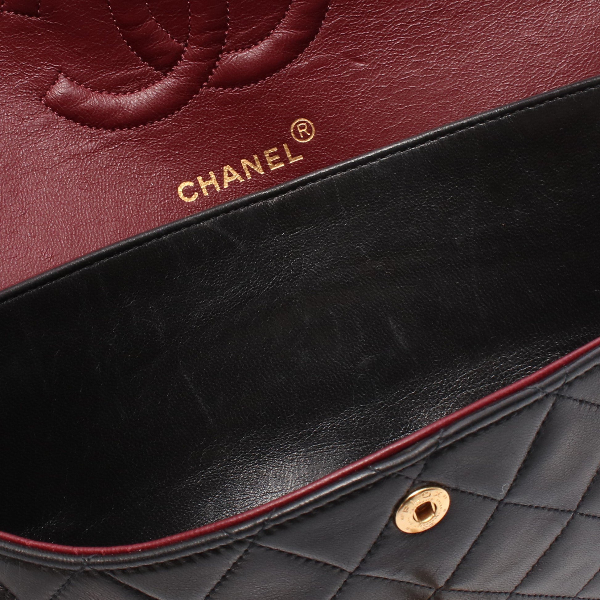 マトラッセ Wフラップ Wチェーンショルダーバッグ ラムスキン ブラック ゴールド金具 シャネル バッグ CHANEL