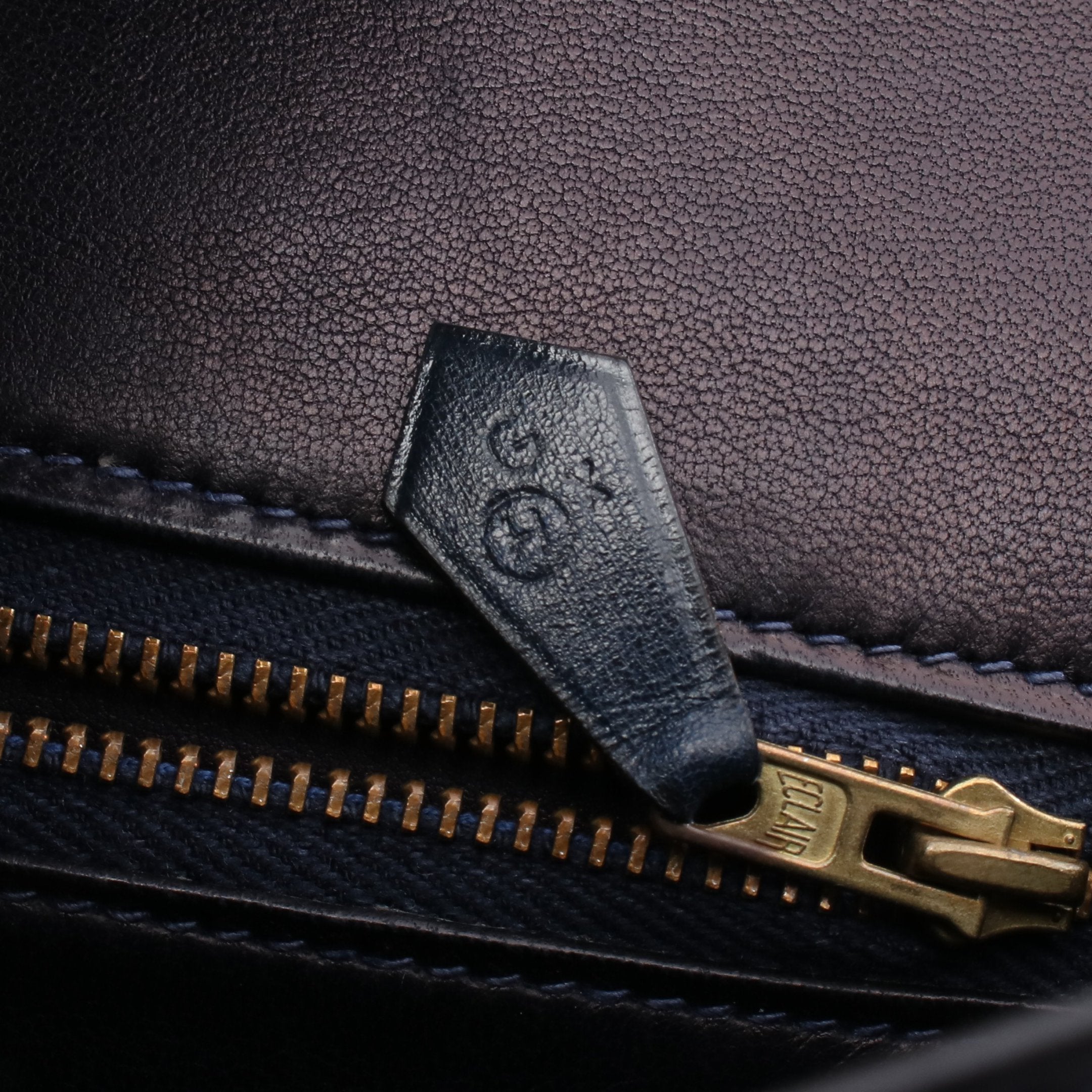 コンスタンス23 ブルーインディゴ ショルダーバッグ ボックスカーフ