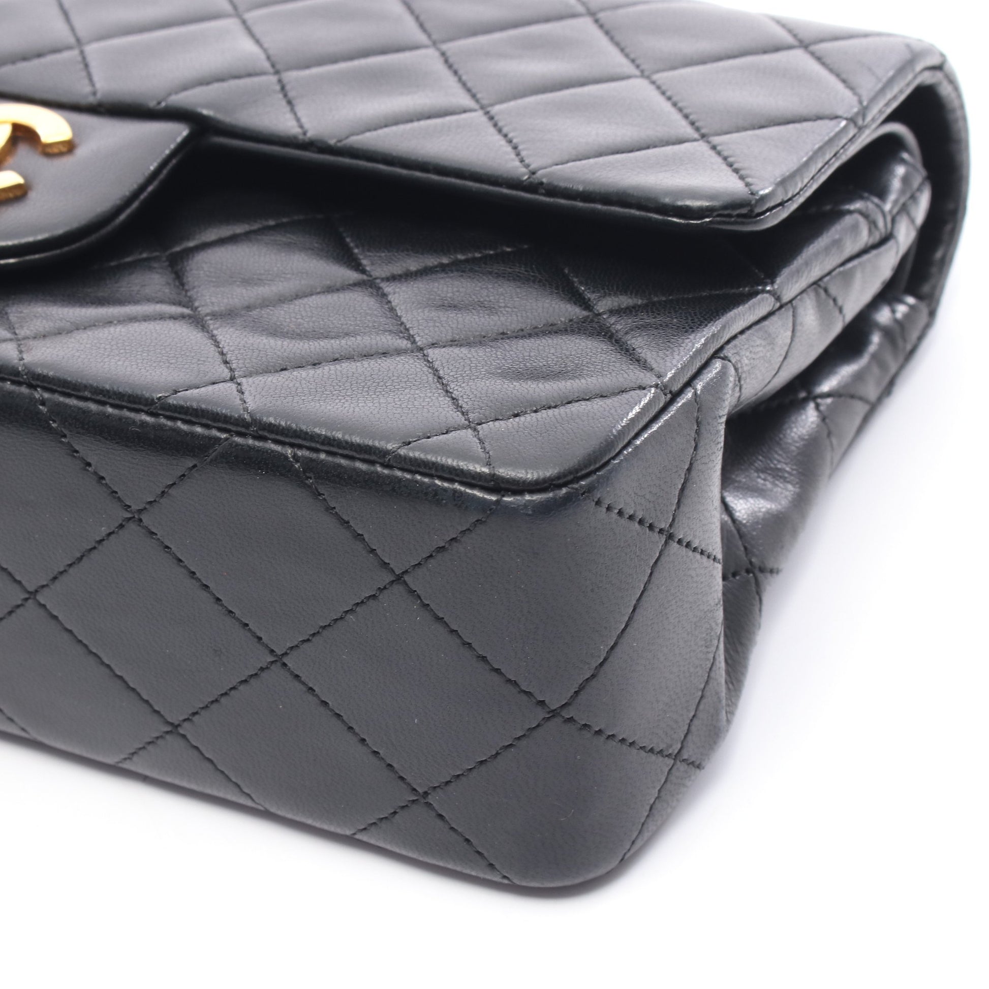 マトラッセ Wフラップ Wチェーンショルダーバッグ ラムスキン ブラック ゴールド金具 シャネル バッグ CHANEL