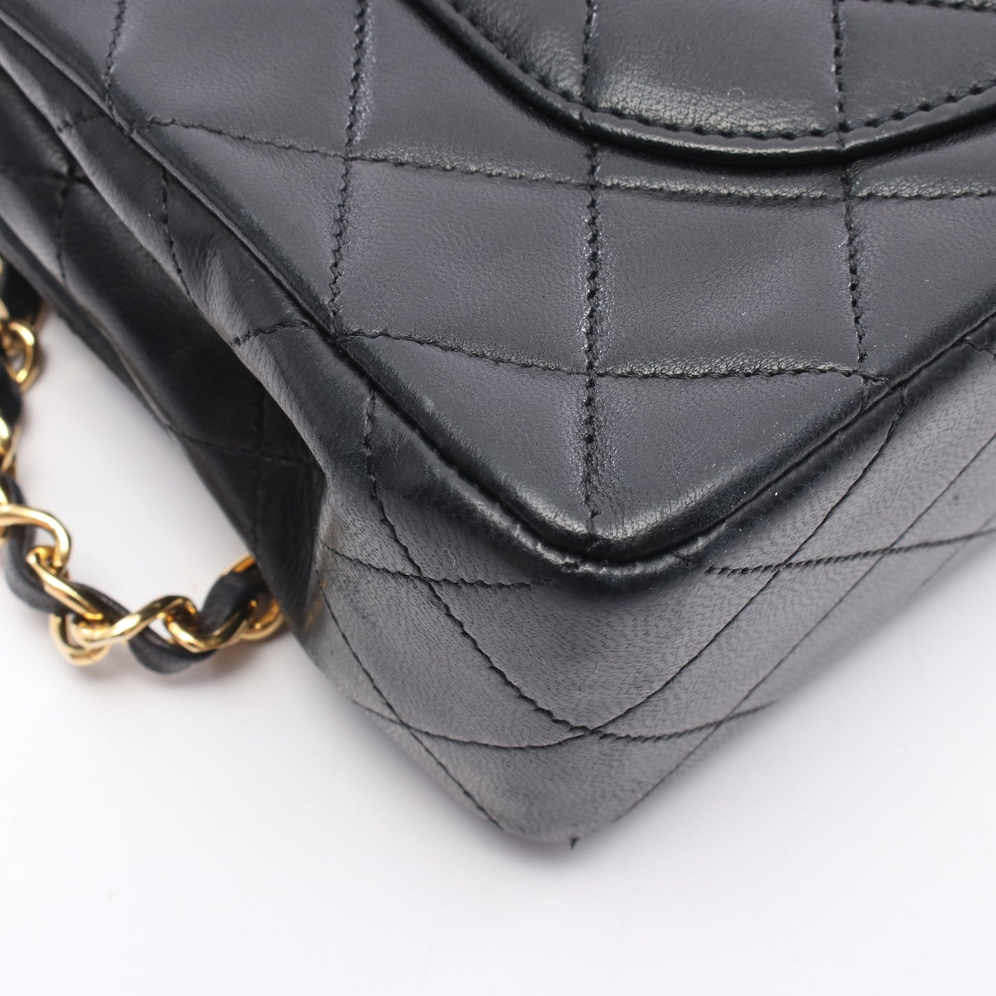 マトラッセ Wフラップ Wチェーンショルダーバッグ ラムスキン ブラック ゴールド金具 シャネル バッグ CHANEL