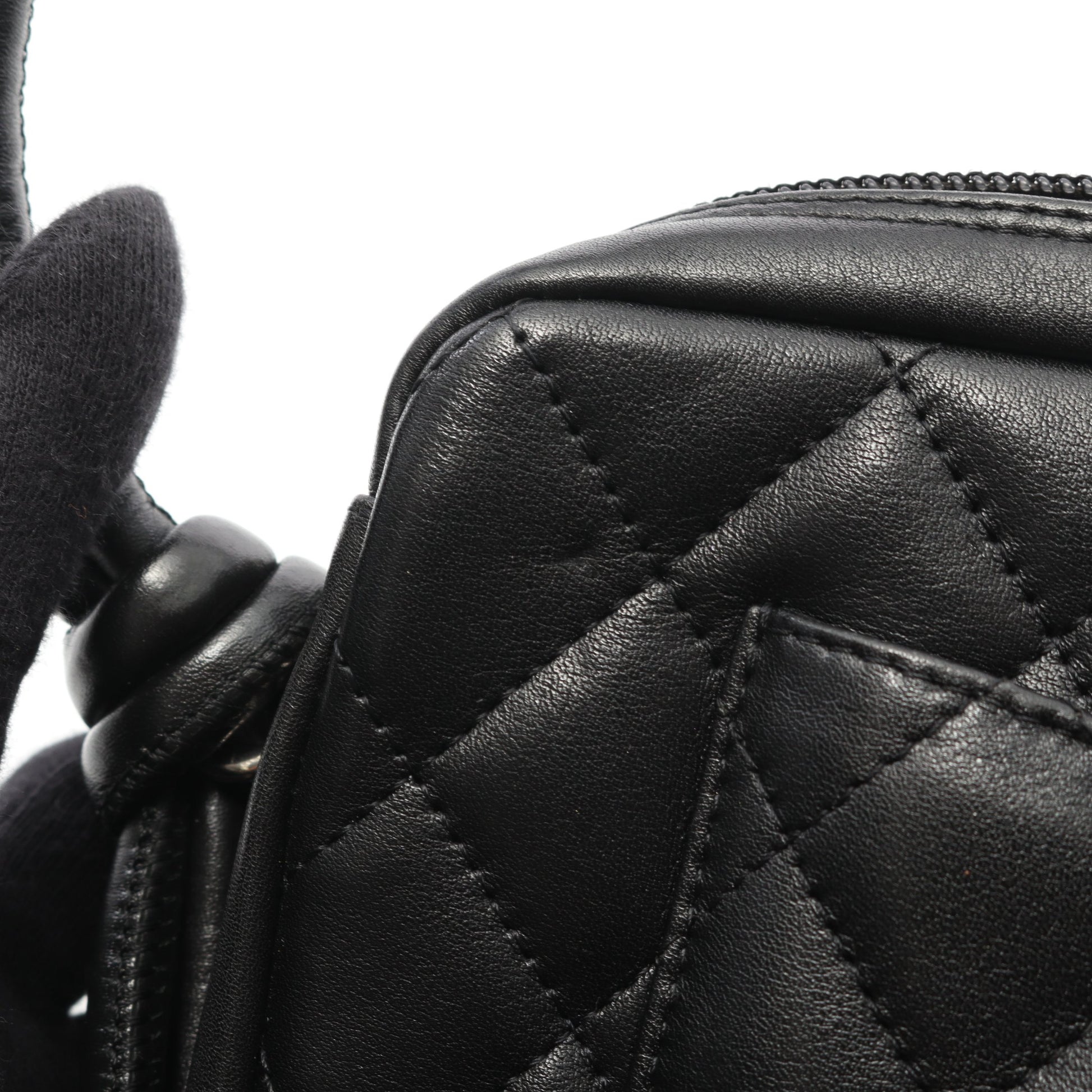 カンボンライン アクセサリーポーチ ハンドバッグ レザー エナメルレザー ブラック シルバー金具 シャネル バッグ CHANEL