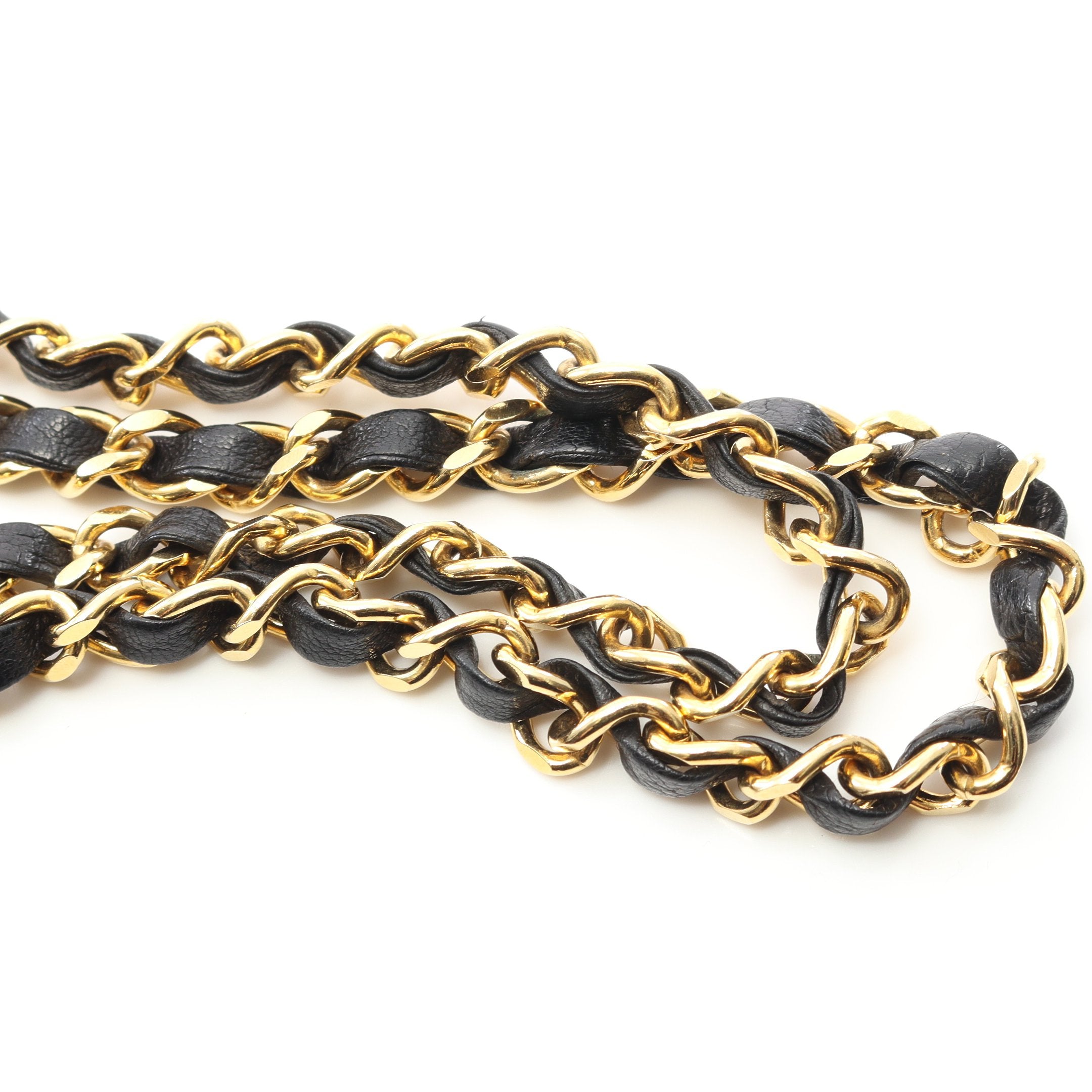 マトラッセ パリ限定 Wフラップ Wチェーンショルダーバッグ ラムスキン