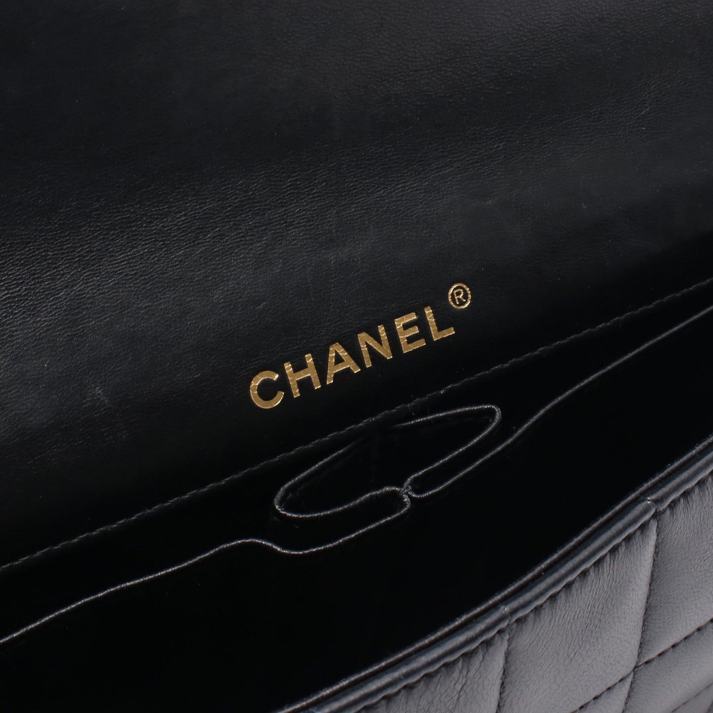 チョコバー チェーンショルダーバッグ ラムスキン ブラック ゴールド金具 シャネル バッグ CHANEL
