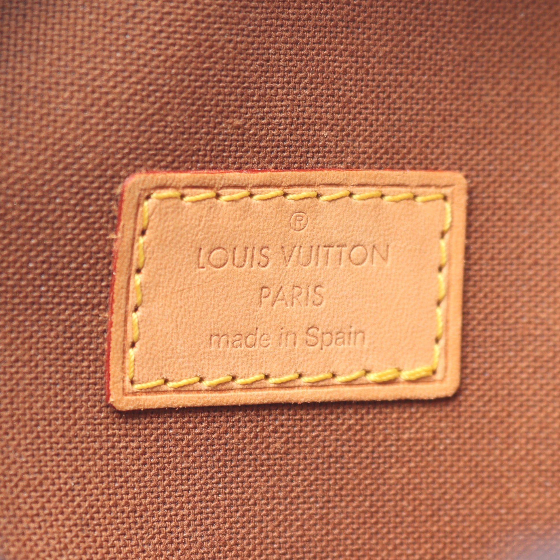 ポシェットガンジュ モノグラム ボディバッグ PVC レザー ブラウン ルイヴィトン バッグ LOUIS VUITTON