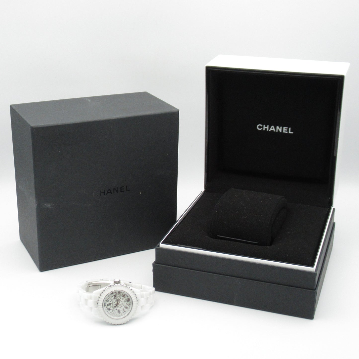 J12 コズミック レディース 腕時計 クオーツ セラミック ホワイト シャネル 時計 CHANEL