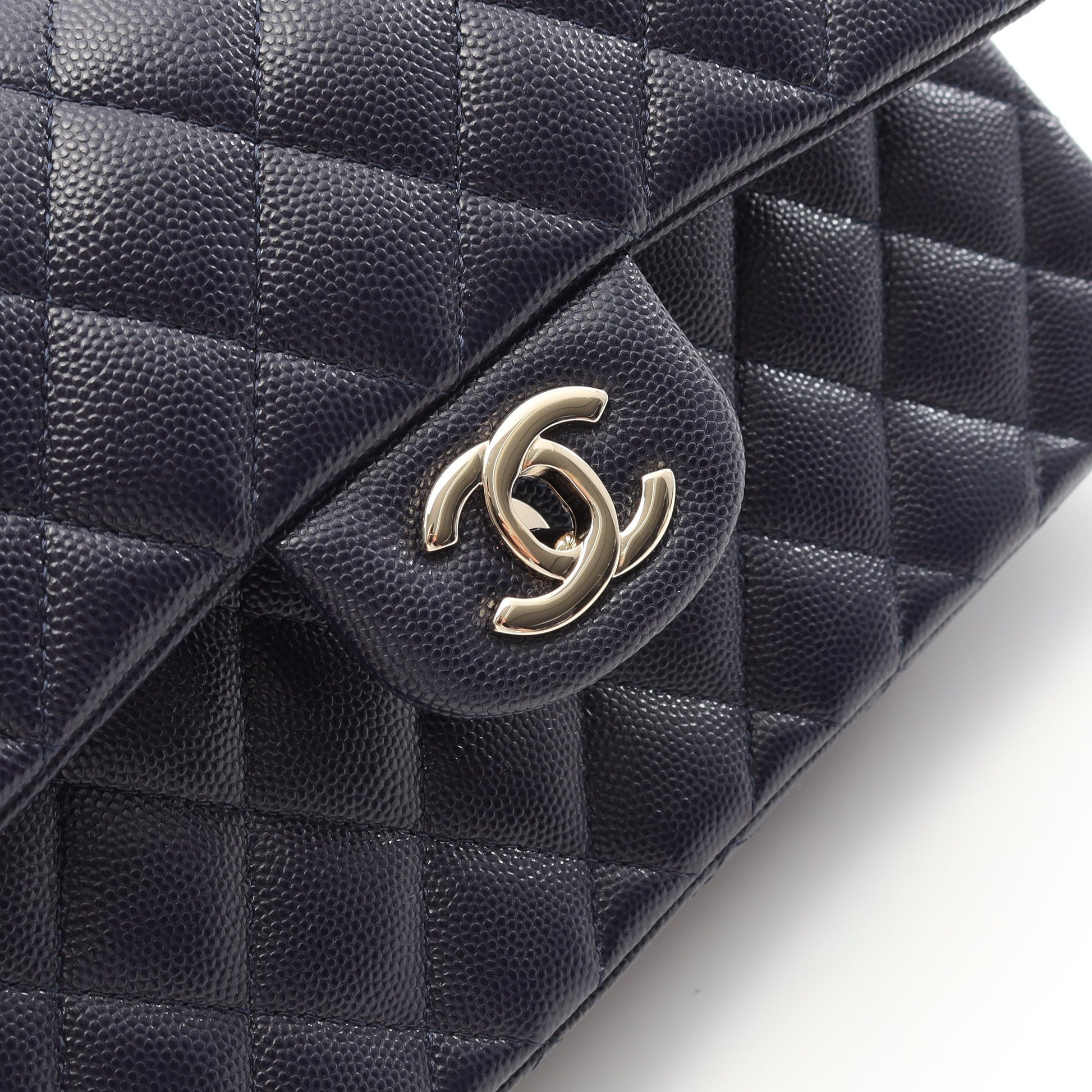 マトラッセ Wフラップ Wチェーンショルダーバッグ キャビアスキン ネイビー ゴールド金具 シャネル バッグ CHANEL