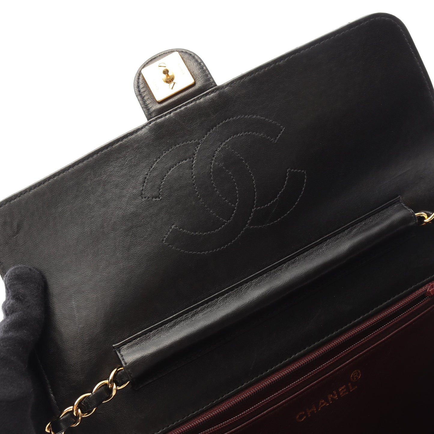 マトラッセ チェーンショルダーバッグ ラムスキン ブラック ゴールド金具 プッシュロック シャネル バッグ CHANEL