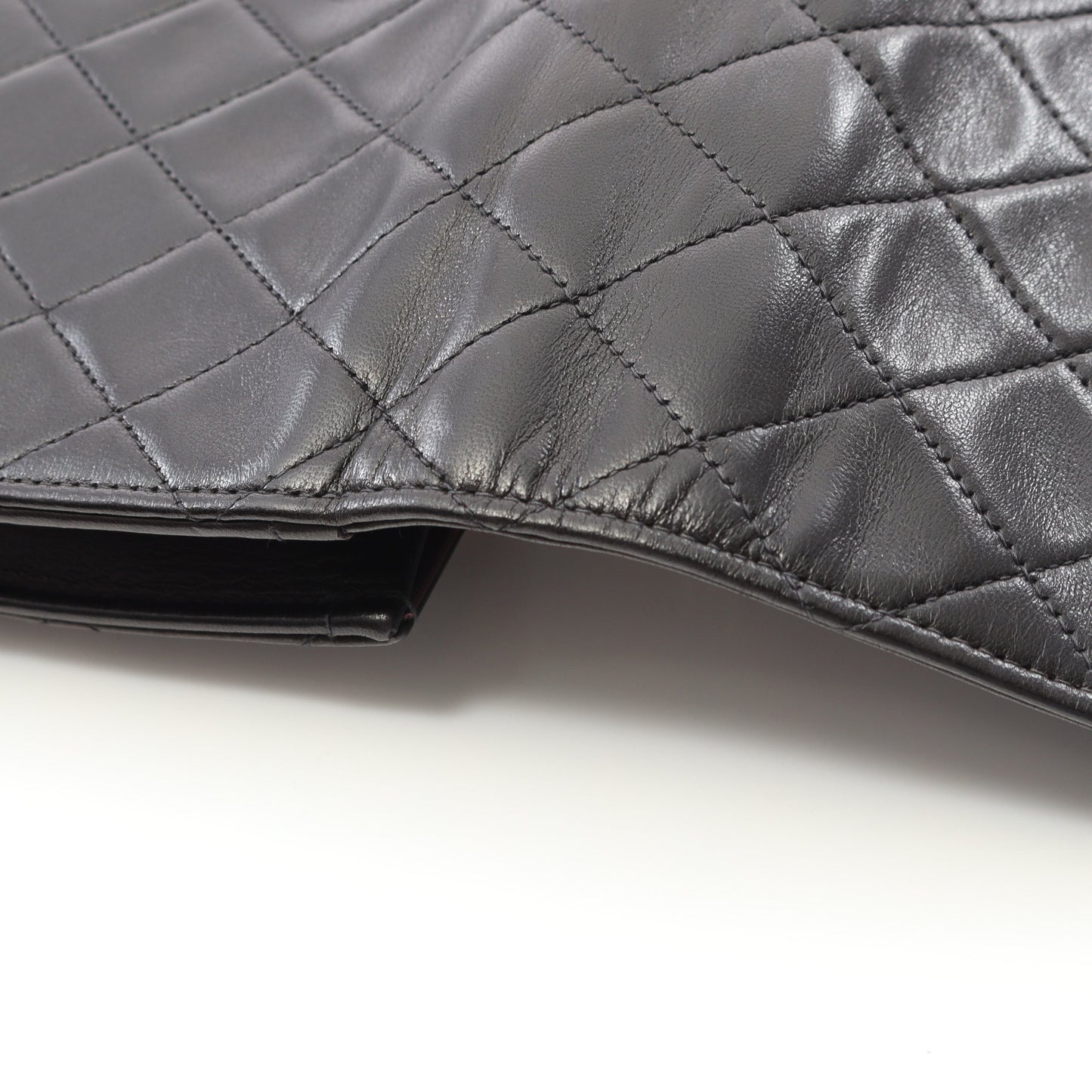 マトラッセ チェーンショルダーバッグ ラムスキン ブラック ゴールド金具 プッシュロック シャネル バッグ CHANEL