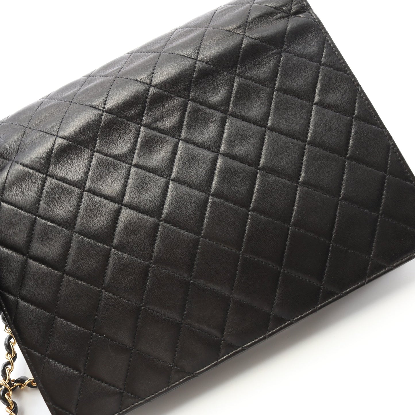 マトラッセ チェーンショルダーバッグ ラムスキン ブラック ゴールド金具 プッシュロック シャネル バッグ CHANEL