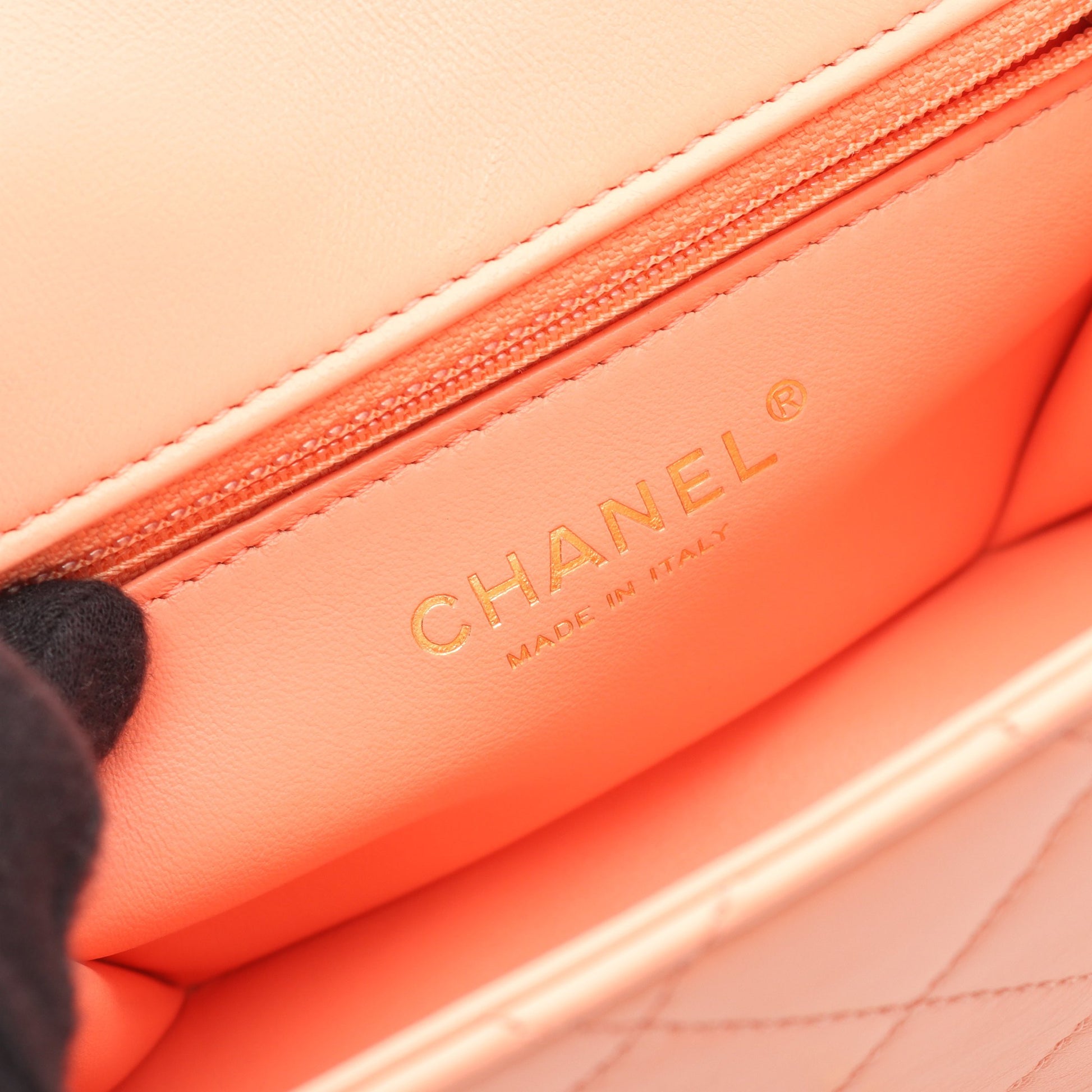 マトラッセ チェーンショルダーバッグ レザー コーラルオレンジ ゴールド金具 2WAY シャネル バッグ CHANEL