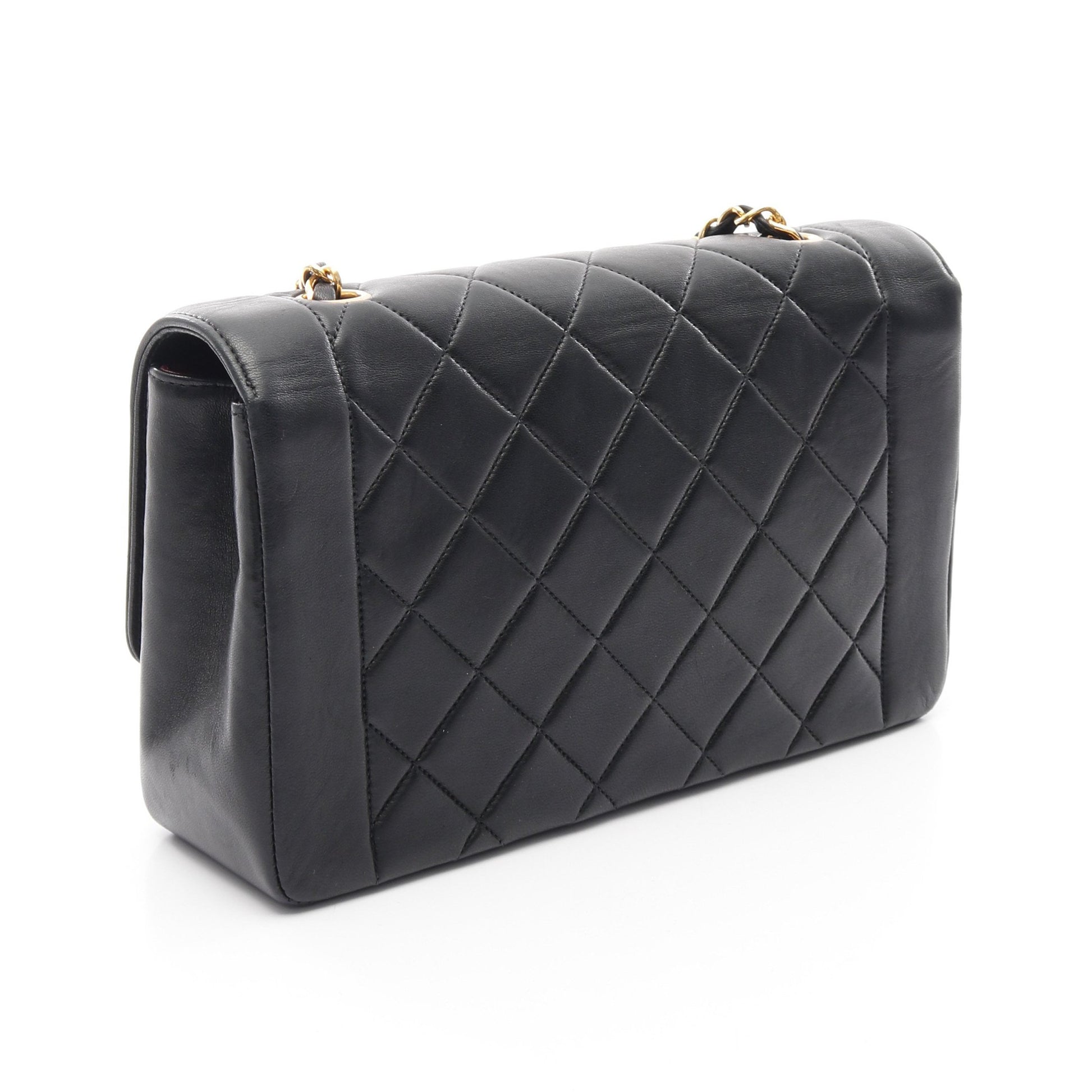マトラッセ ダイアナフラップ チェーンショルダーバッグ ラムスキン ブラック ゴールド金具 シャネル バッグ CHANEL