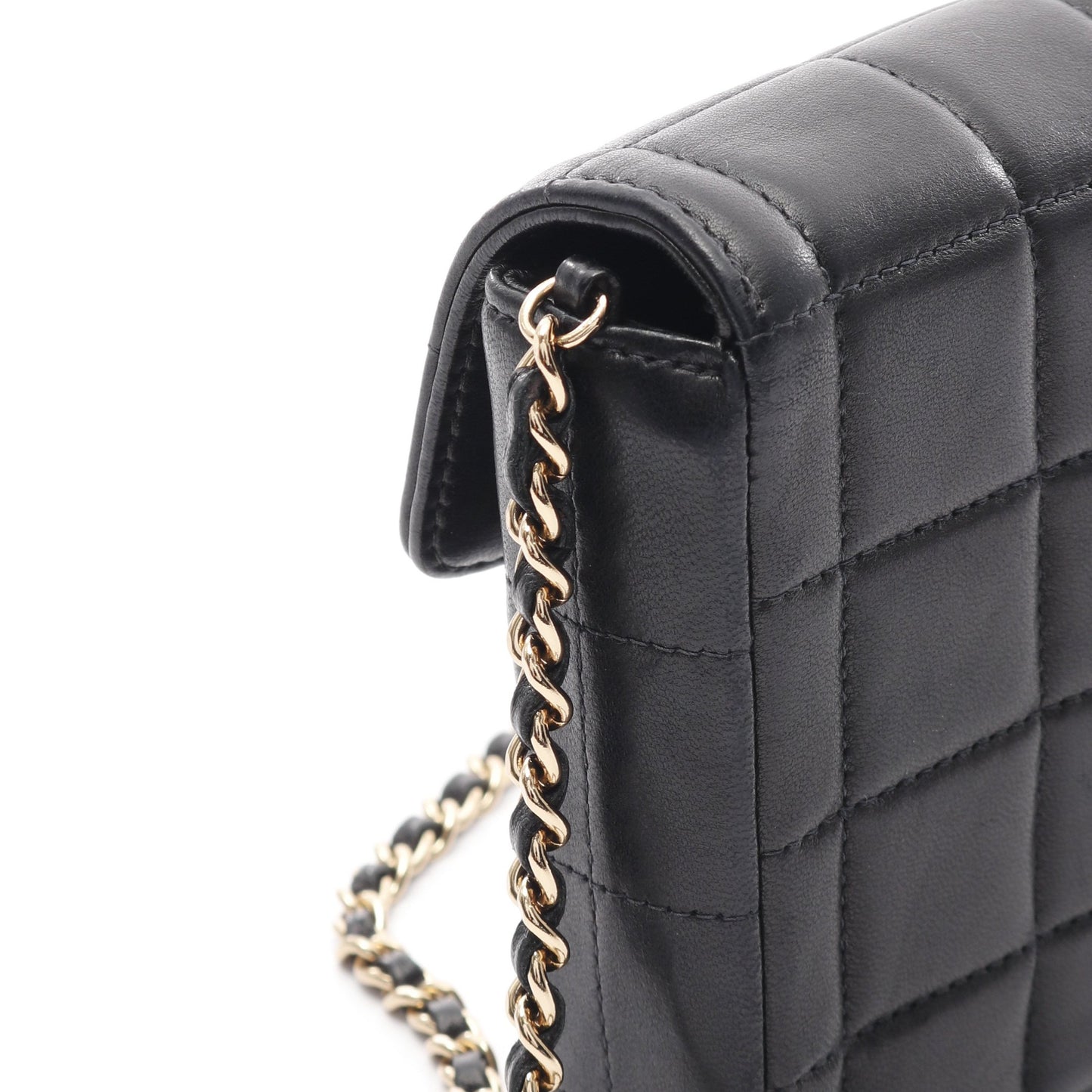 チョコバー チェーンショルダーバッグ ラムスキン ブラック ゴールド金具 シャネル バッグ CHANEL