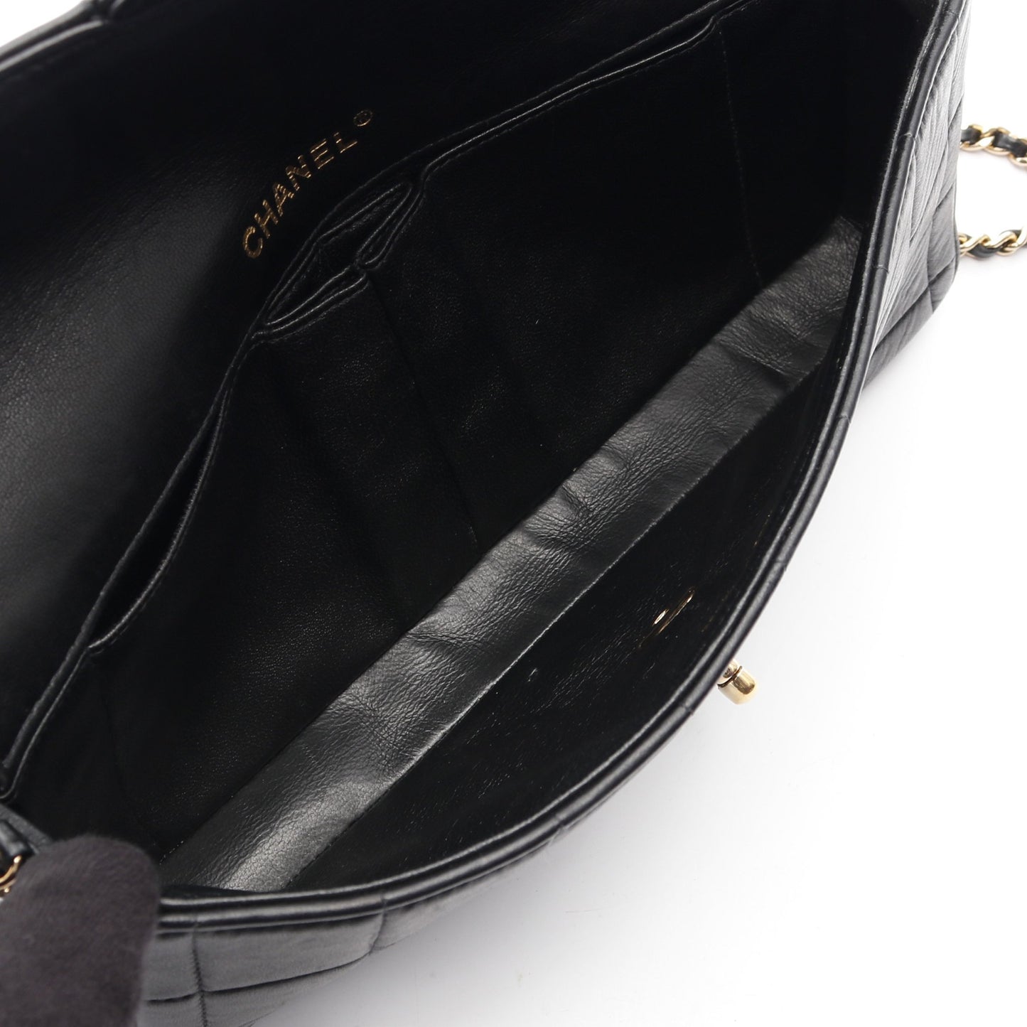 チョコバー チェーンショルダーバッグ ラムスキン ブラック ゴールド金具 シャネル バッグ CHANEL