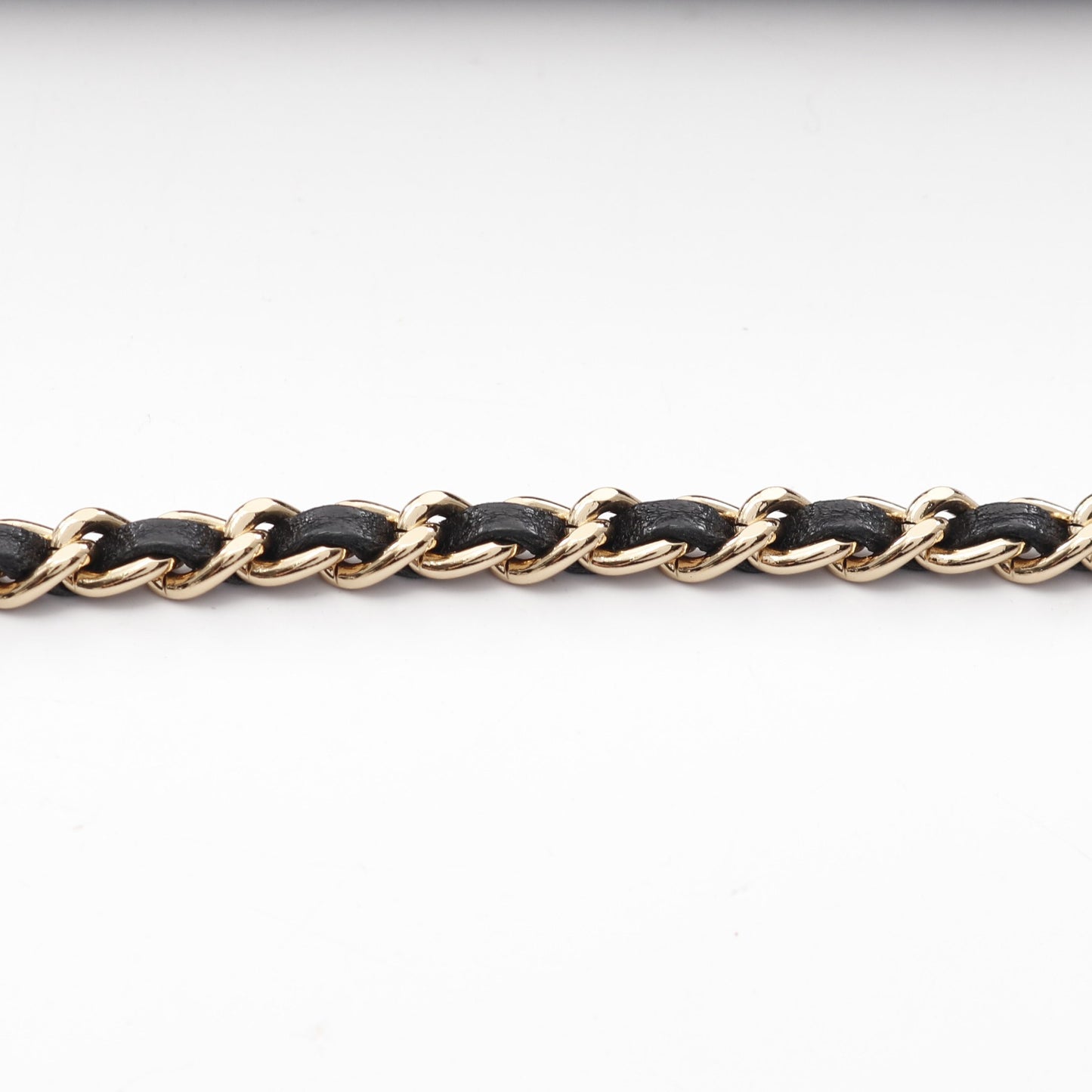 チョコバー チェーンショルダーバッグ ラムスキン ブラック ゴールド金具 シャネル バッグ CHANEL